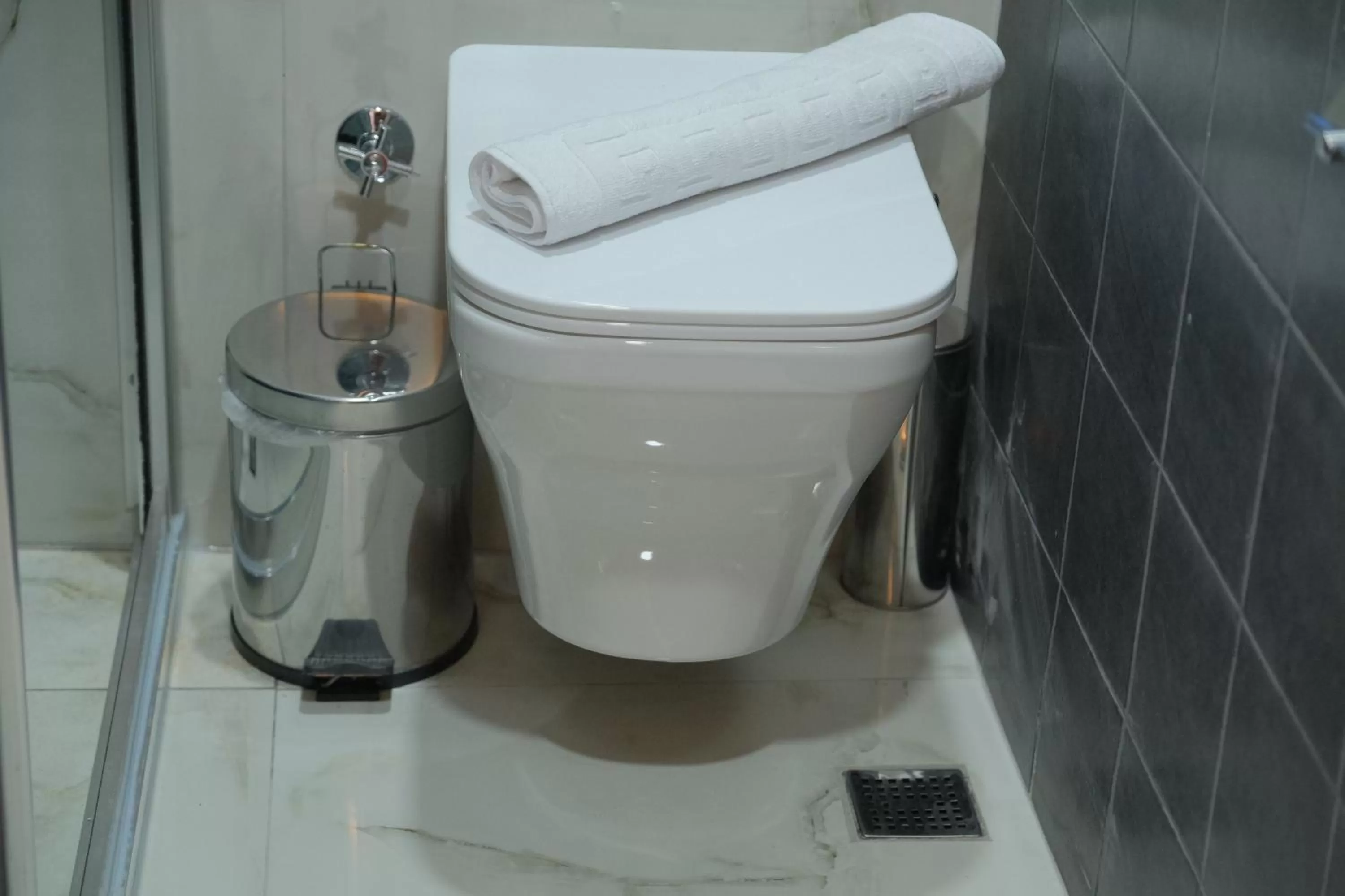 Toilet in Adamantides Hotel