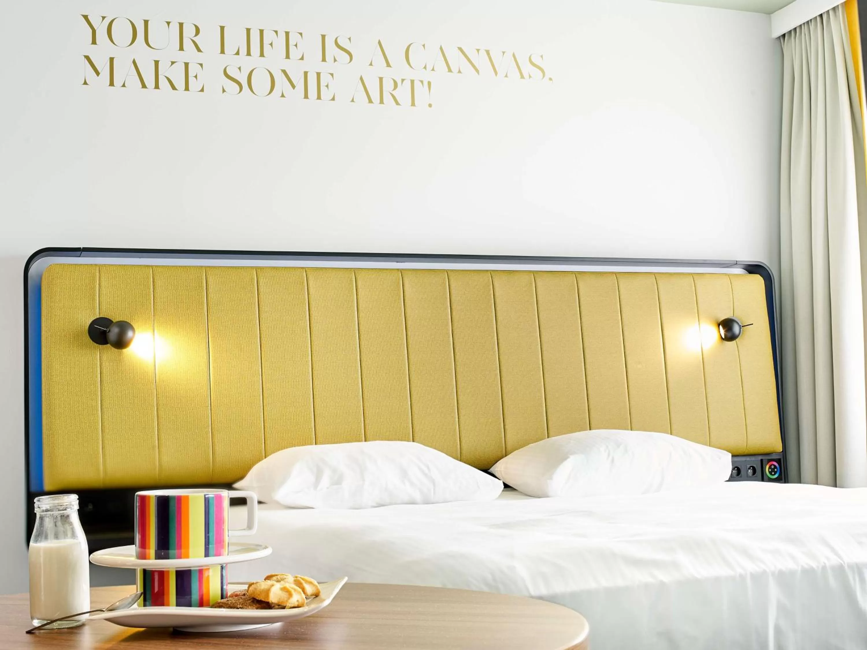 Photo of the whole room, Bed in Park Inn By Radisson Hasselt