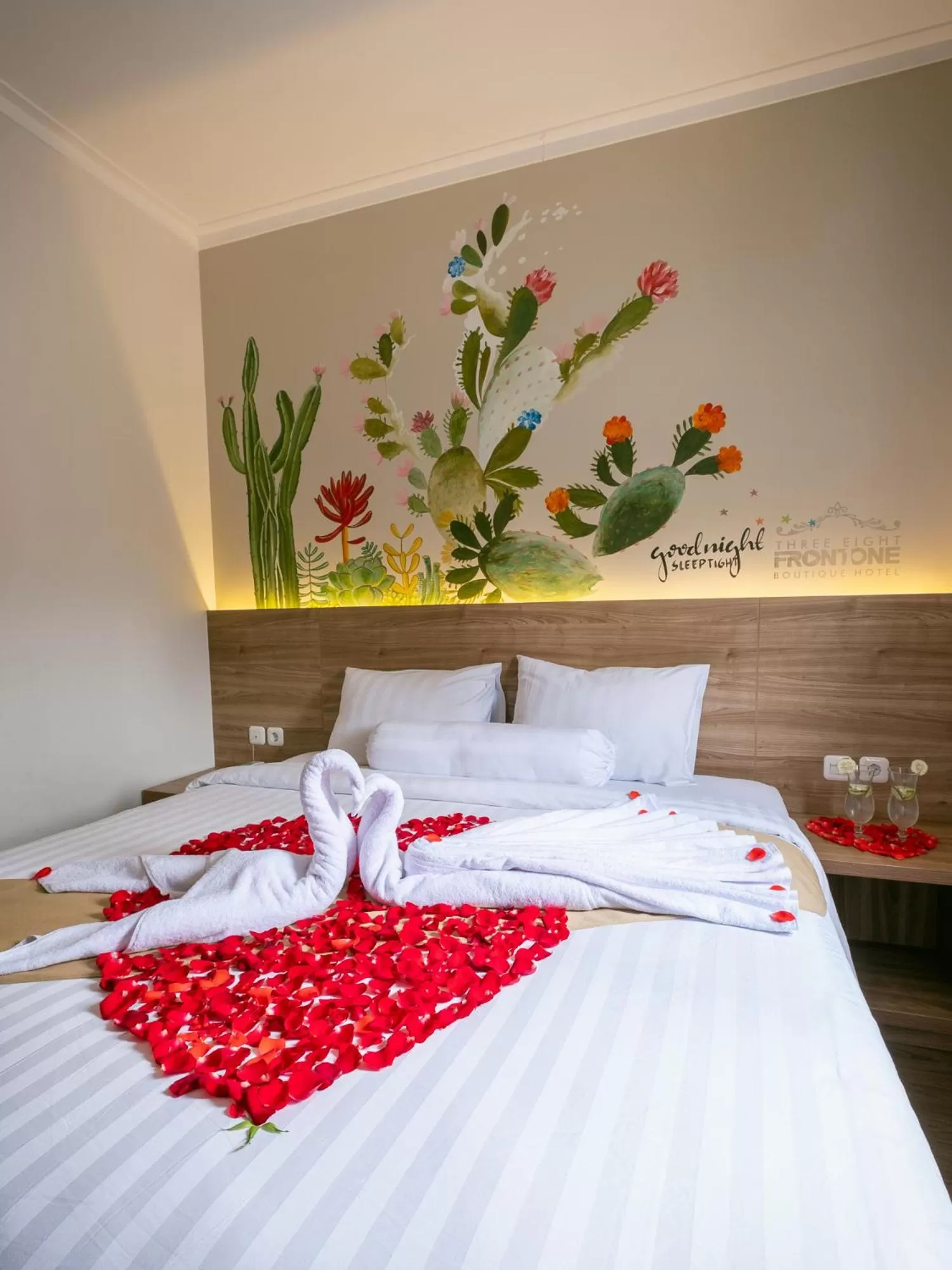 Bed in Three Eight Front One Boutique Batu Malang