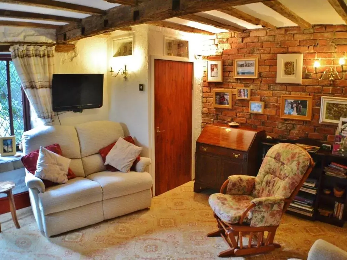 Living room, Seating Area in Church Villa B & B