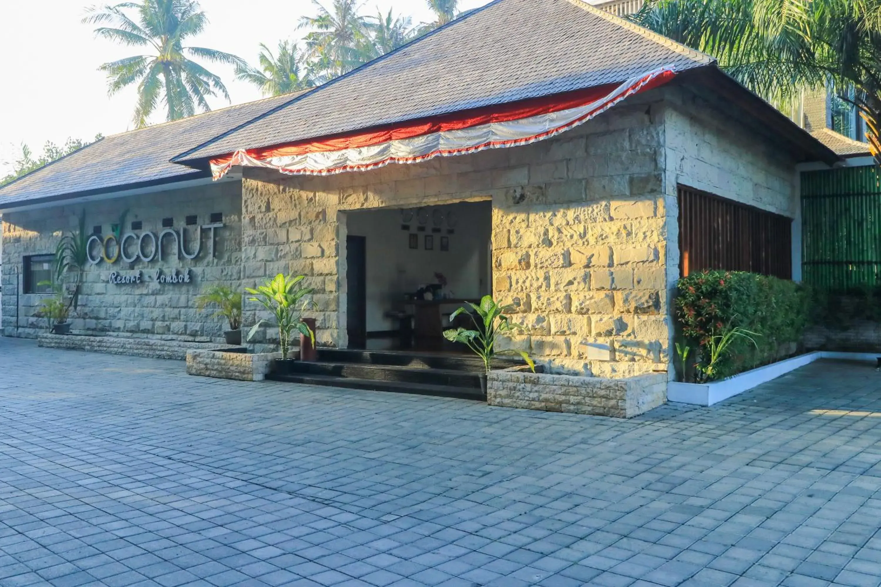 Facade/entrance, Property Building in Coconut Boutique Resort