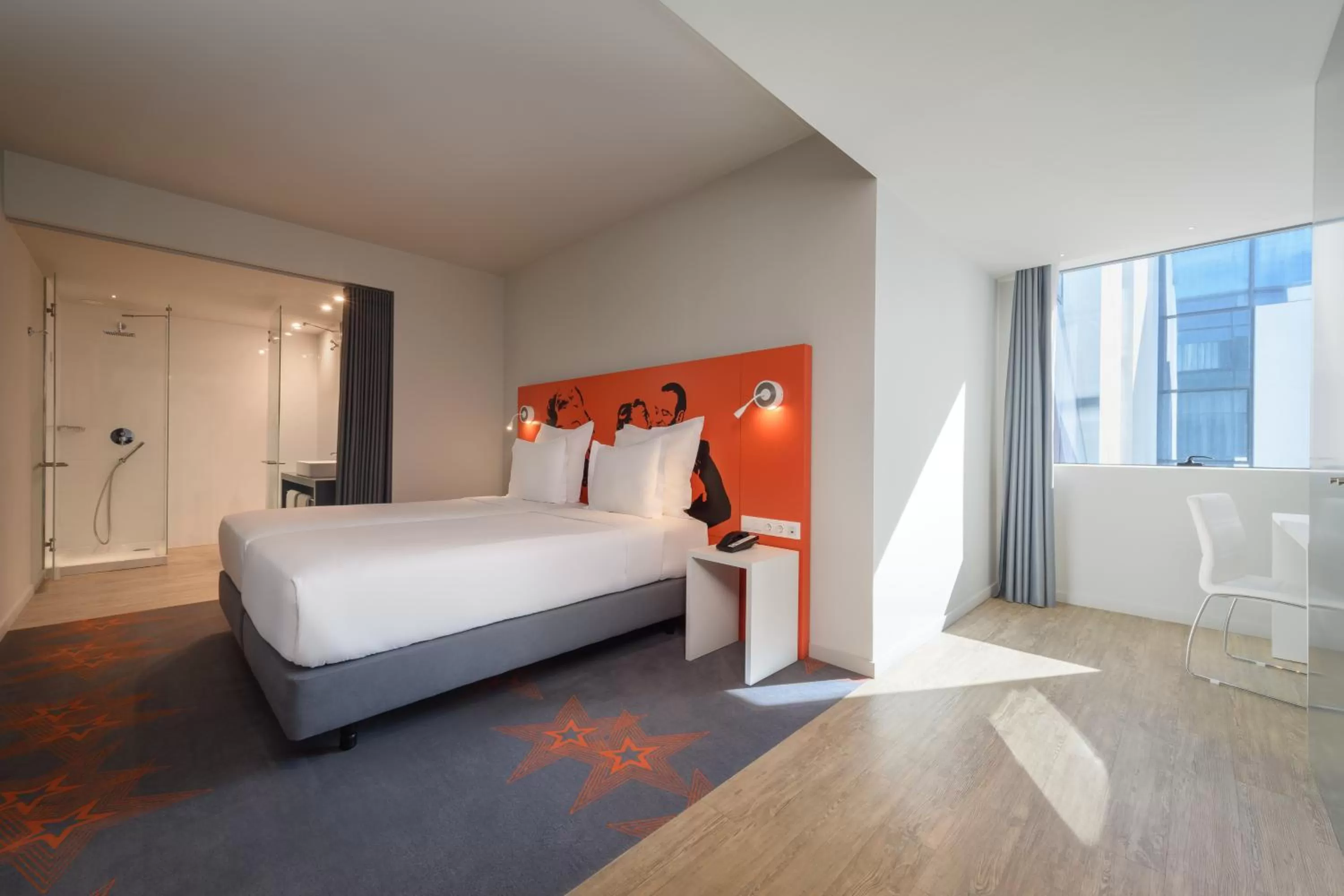 Bed in Star inn Lisbon Airport