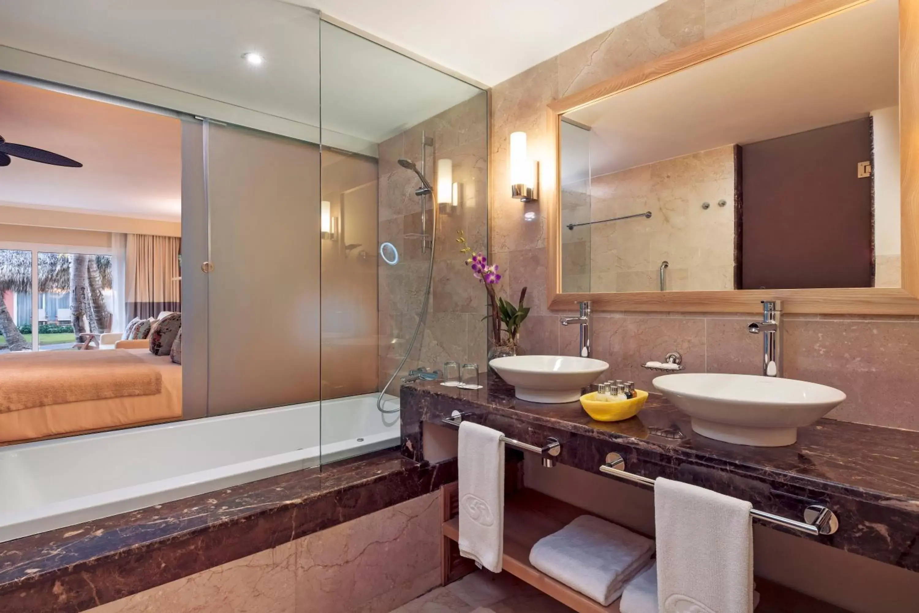 Shower in Grand Palladium Palace Resort Spa & Casino - All Inclusive Shower in Grand Palladium Palace Resort Spa & Casino - All Inclusive