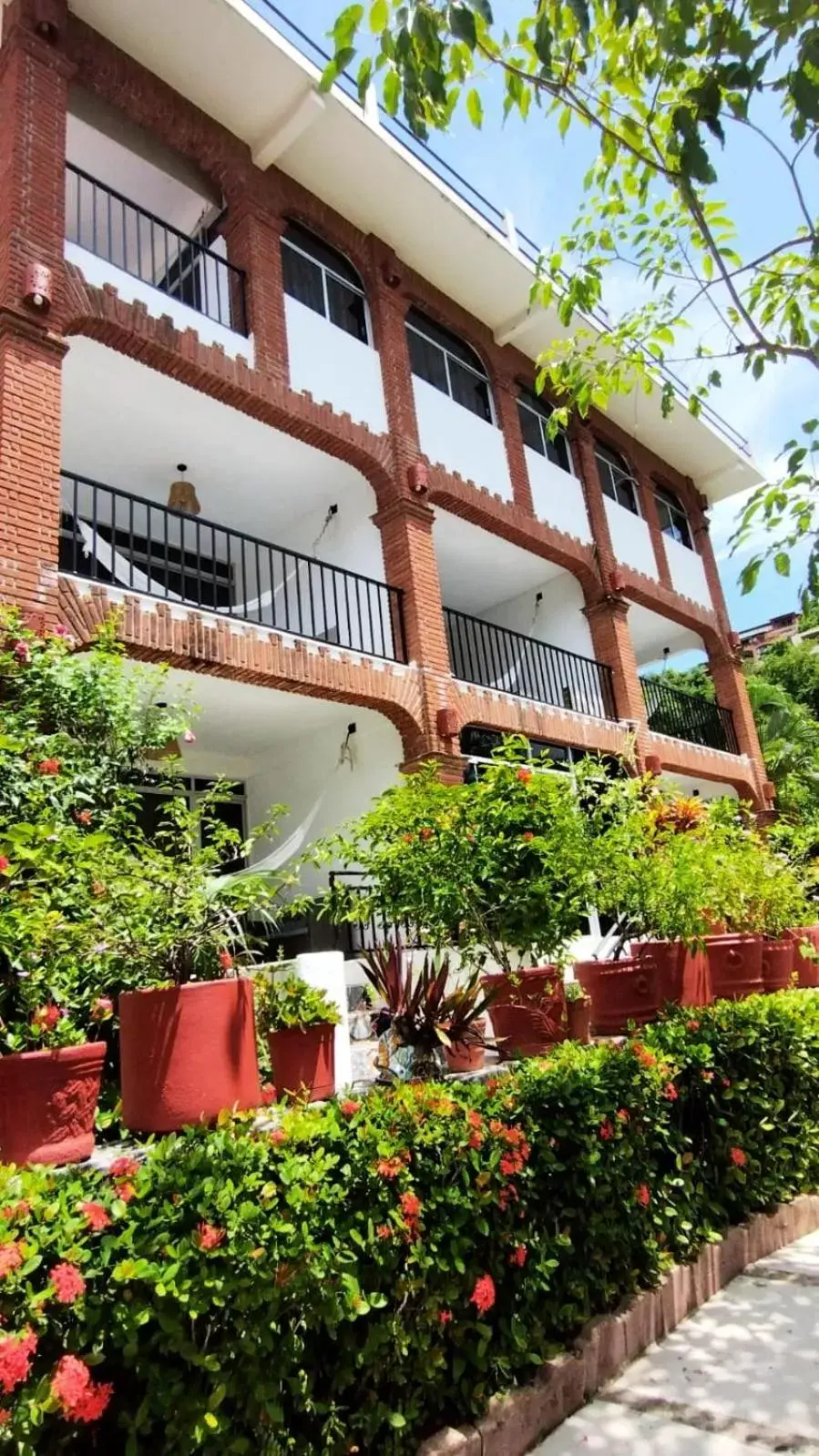 Property Building in Hotel Villas Ema