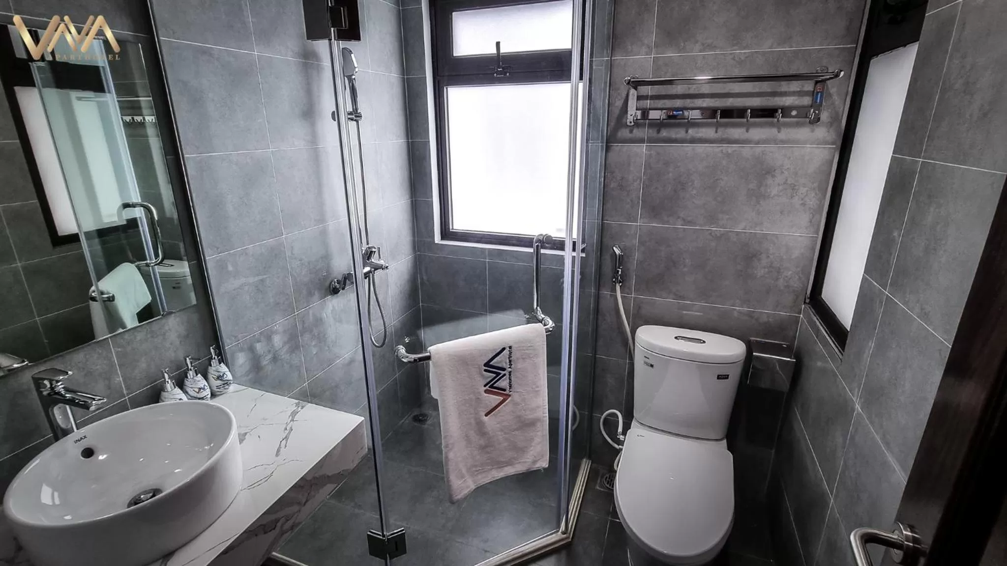Bathroom in VNAHOMES APARTHOTEL