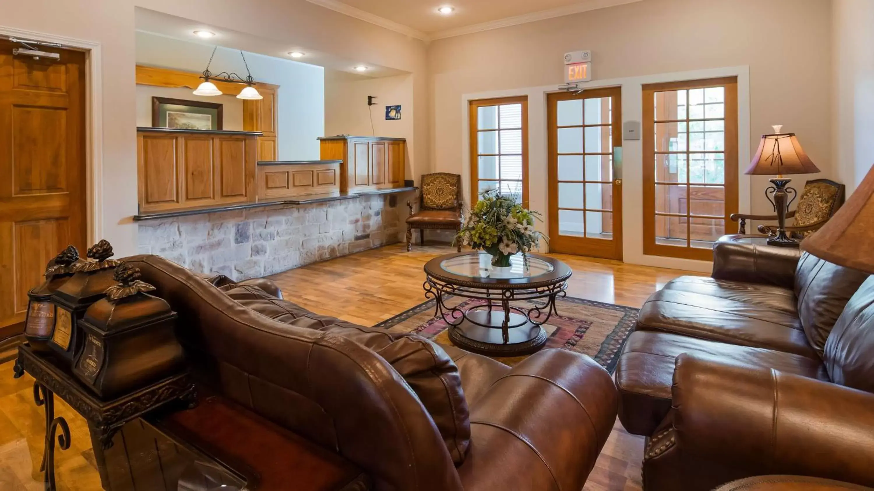 Lobby or reception, Seating Area in SureStay Hotel by Best Western Leesville