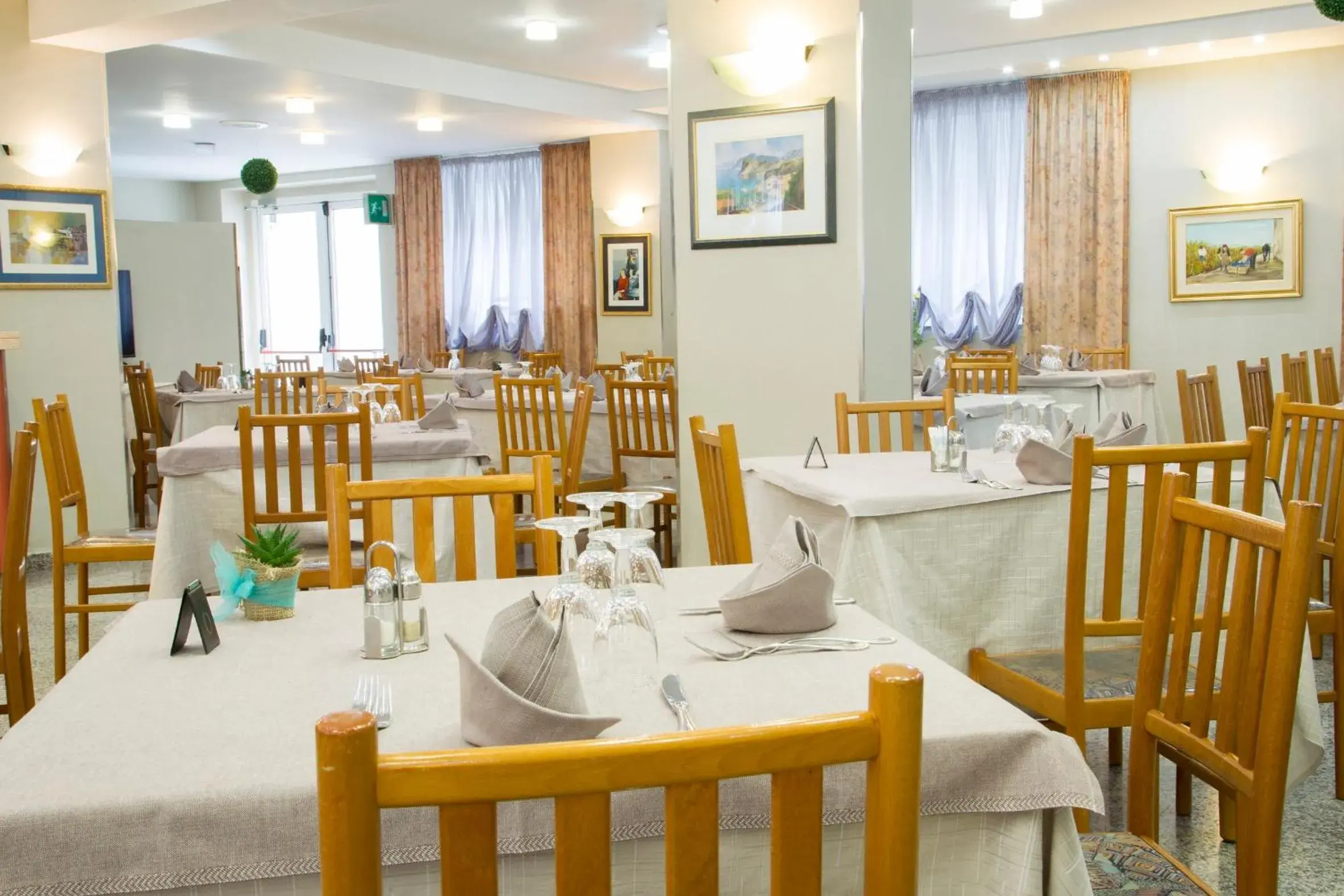 Restaurant/Places to Eat in Hotel San Marco