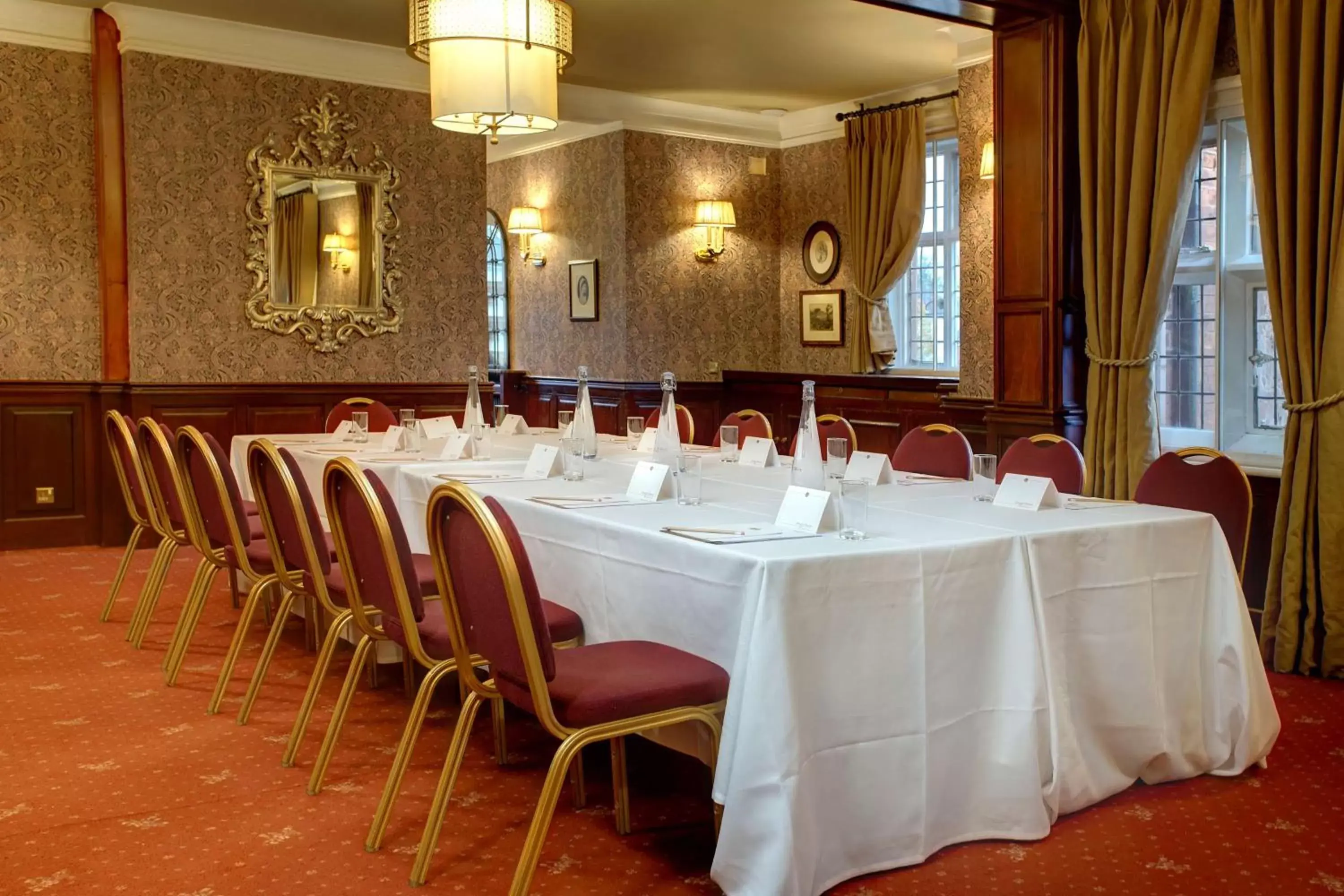 On site, Restaurant/Places to Eat in Best Western Plough and Harrow Hotel