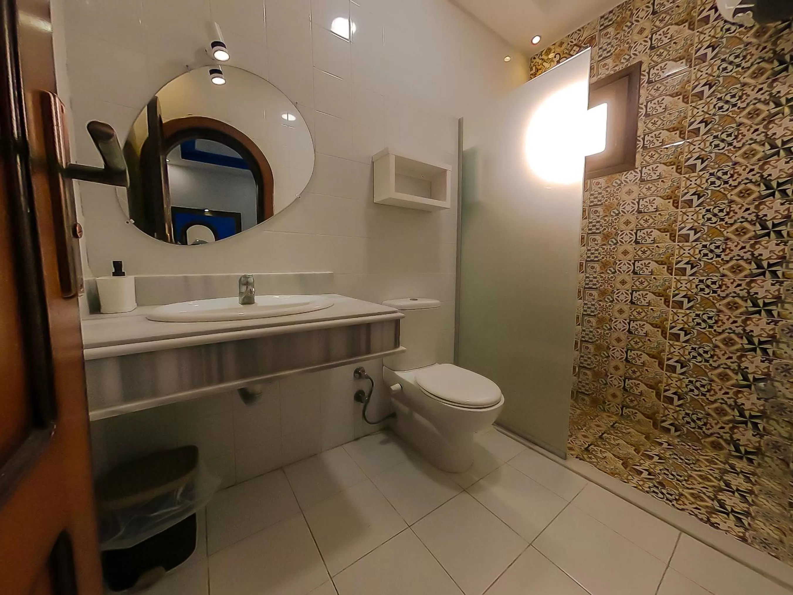 Seaview Panorama Boatel