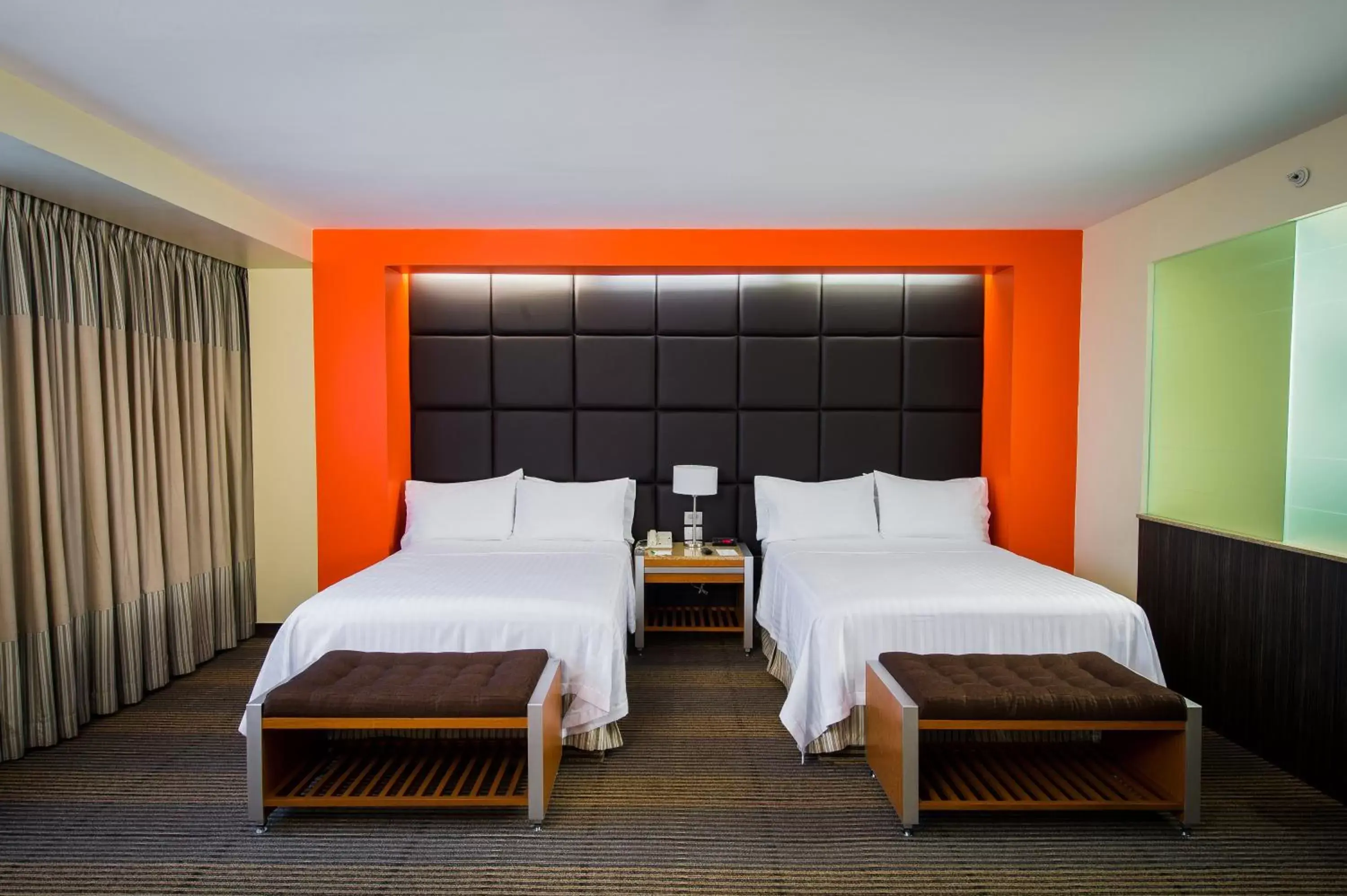 Photo of the whole room, Bed in Holiday Inn Mexico City-Plaza Universidad, an IHG Hotel