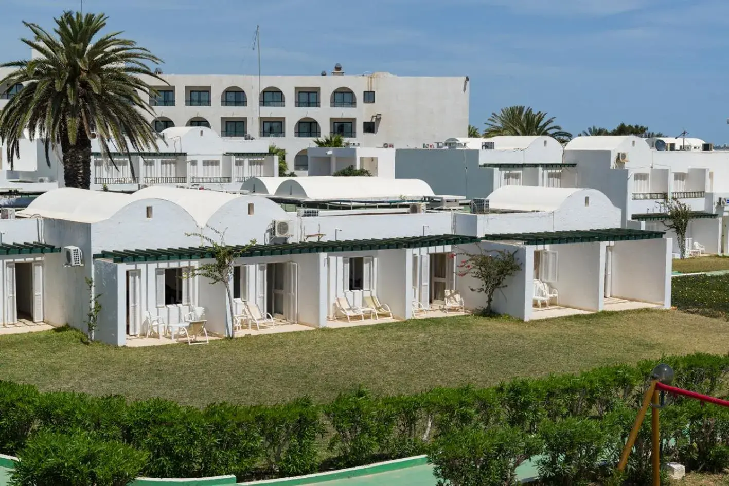 Garden, Property Building in Hotel El Fell