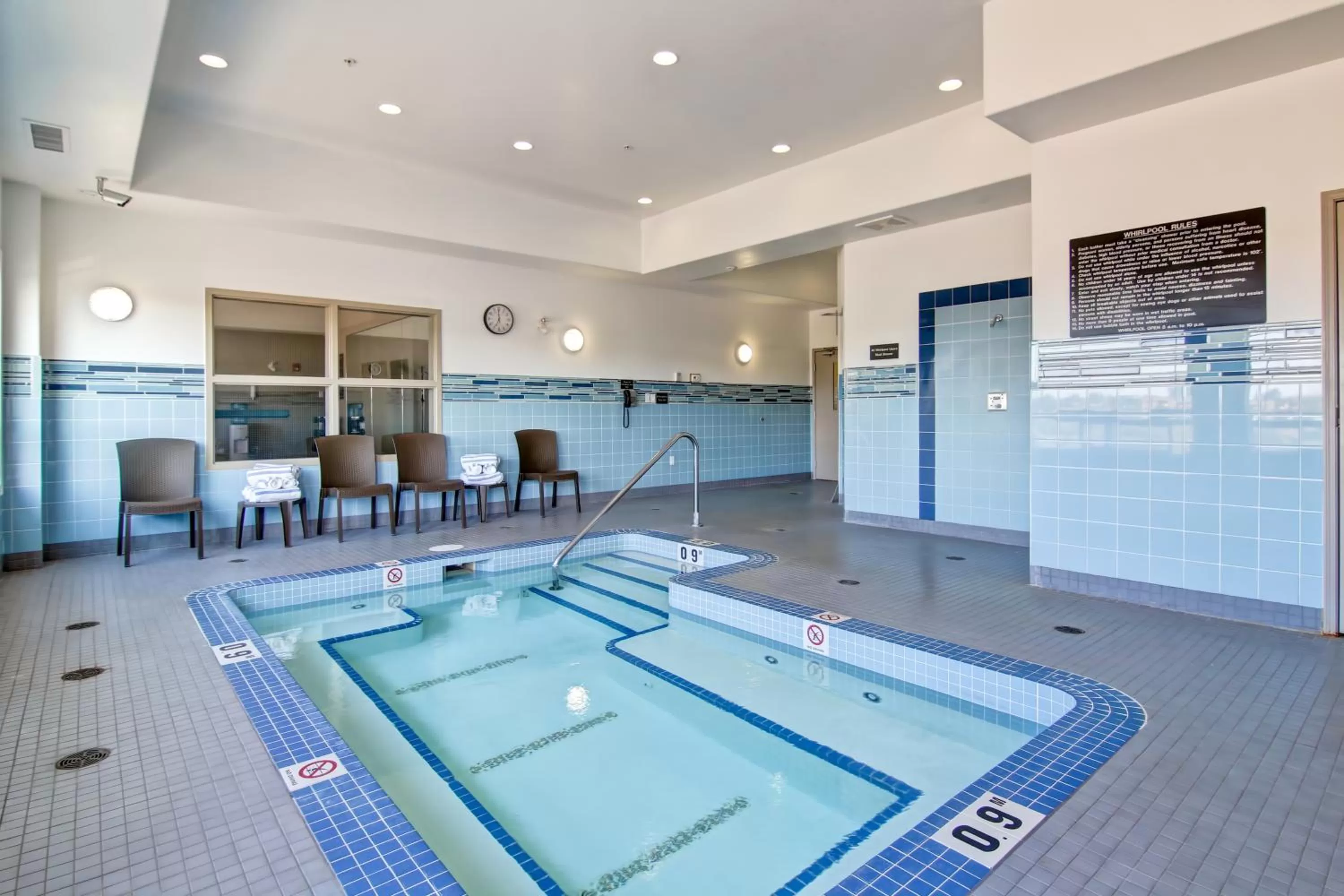 Hot Tub in Canalta Hotel Esterhazy