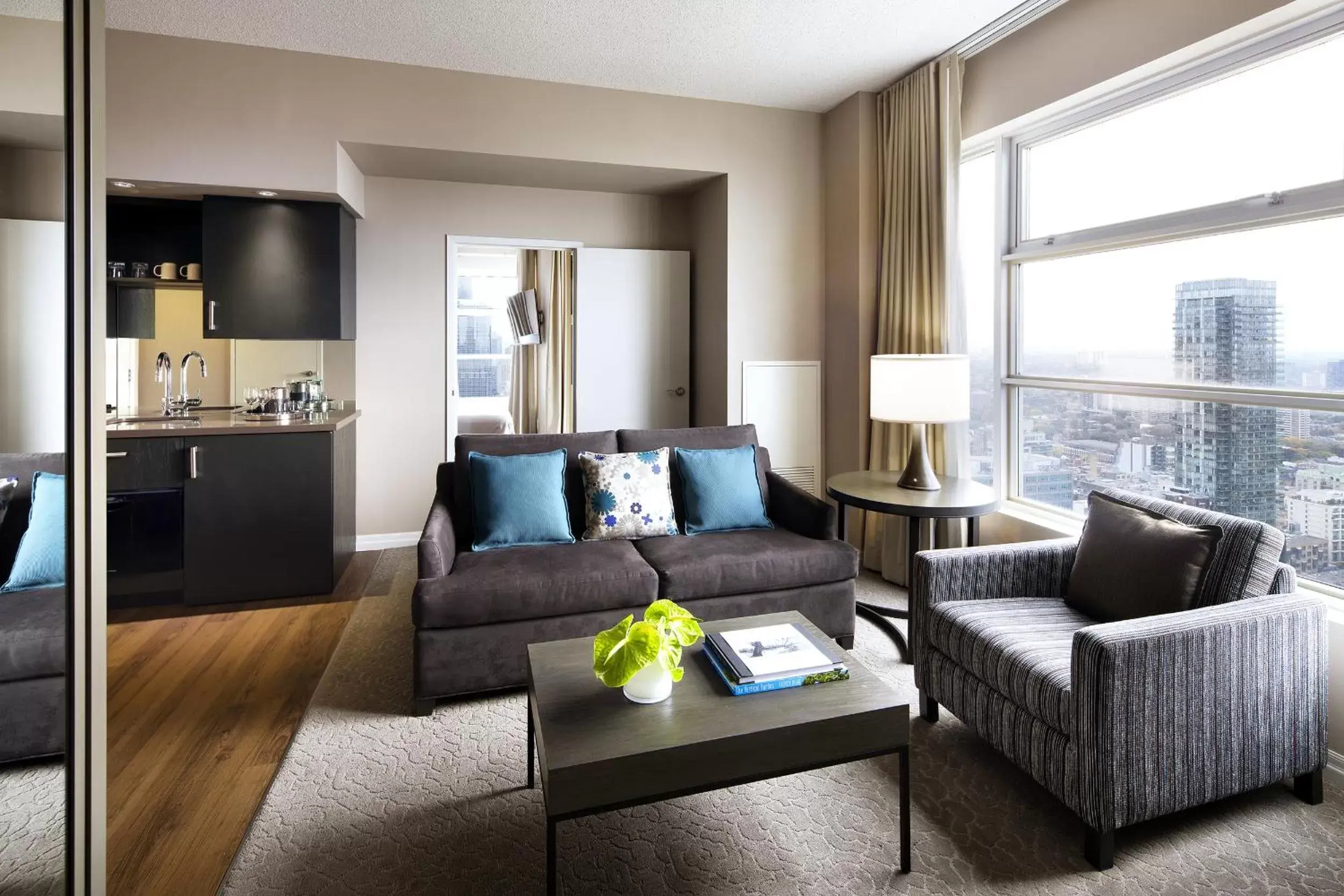 Living room, Seating Area in One King West Hotel and Residence