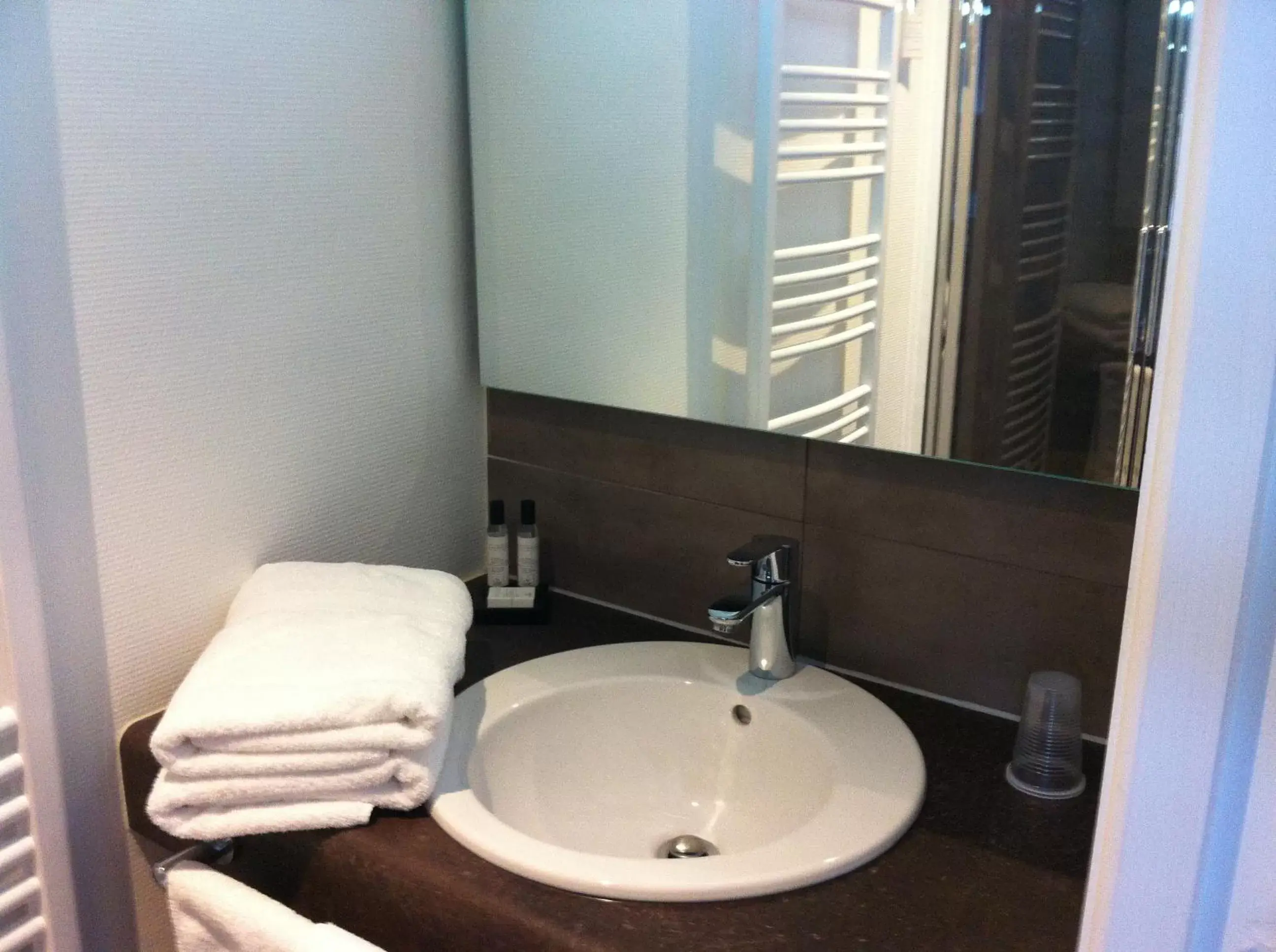 Family Suite in Logis Hôtel des Marais Salants Family Suite in Logis Hôtel des Marais Salants