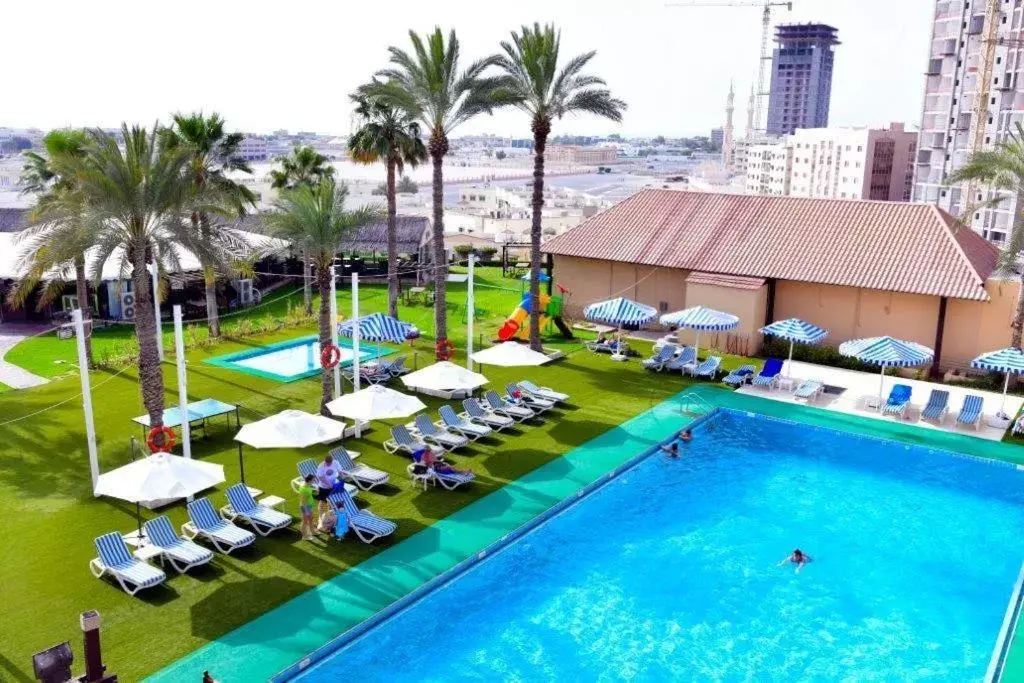Swimming pool, Pool View in Ras Al Khaimah Hotel