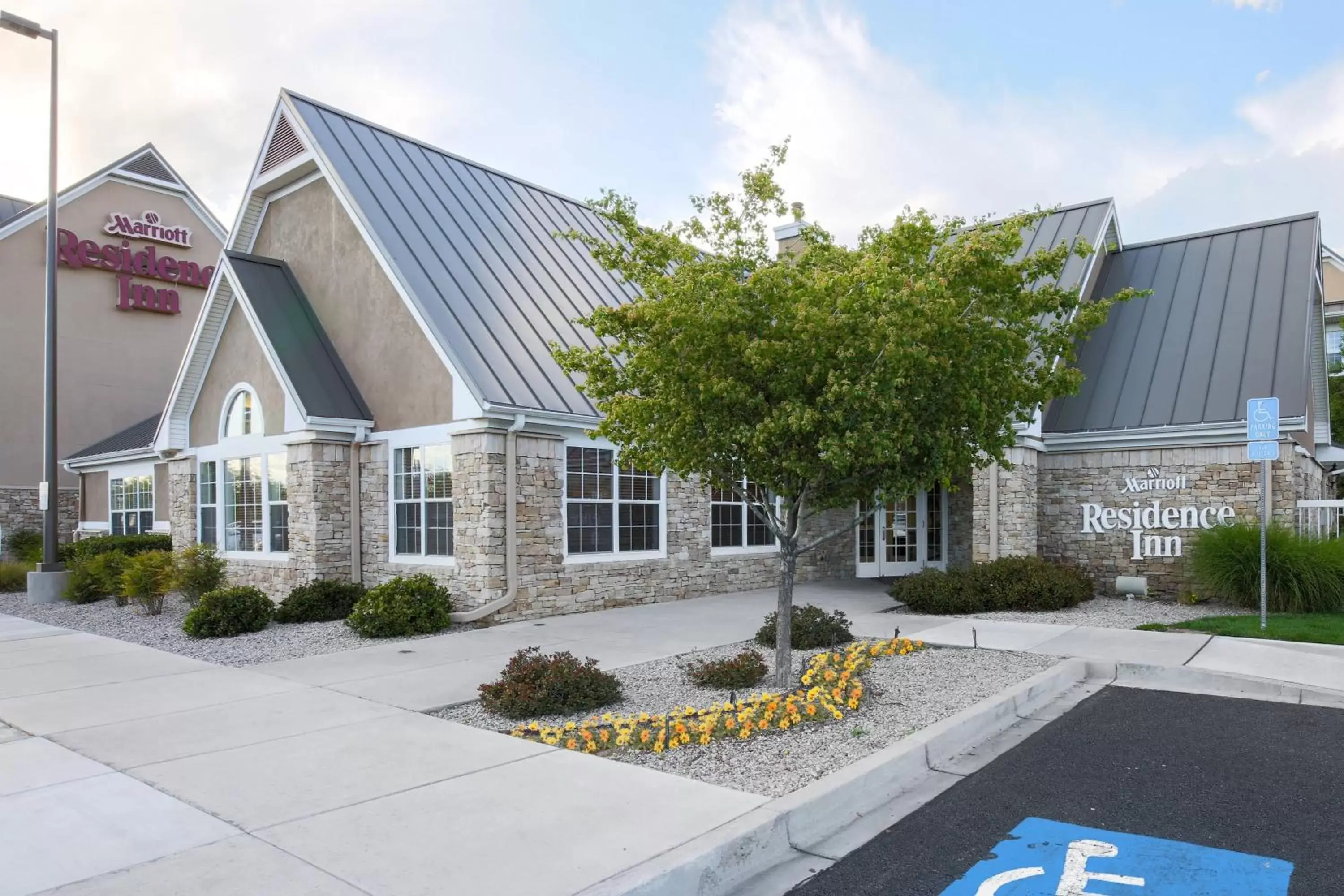 Property Building in Residence Inn by Marriott Albuquerque North