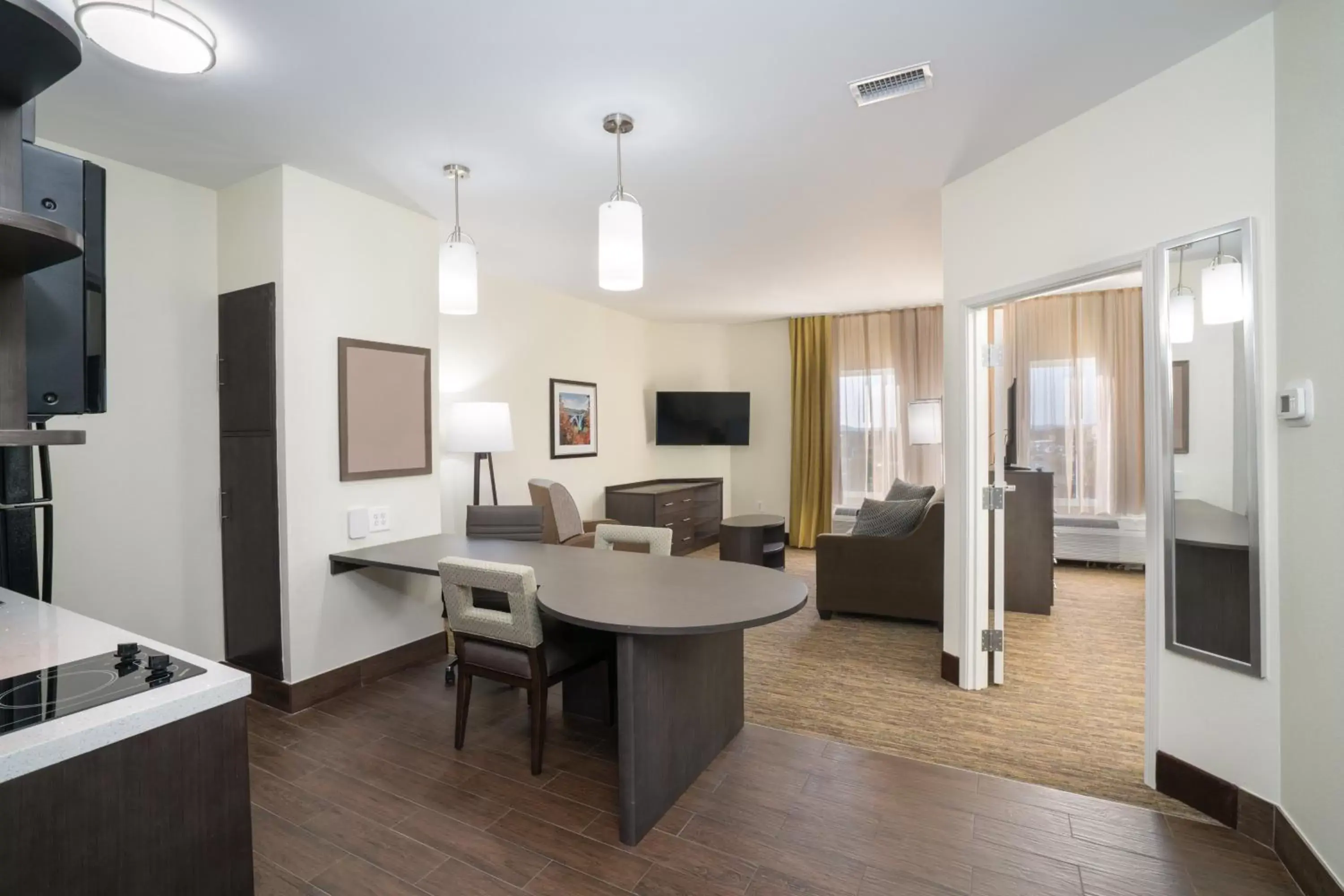 Photo of the whole room, Seating Area in Candlewood Suites - Nashville - Franklin, an IHG Hotel