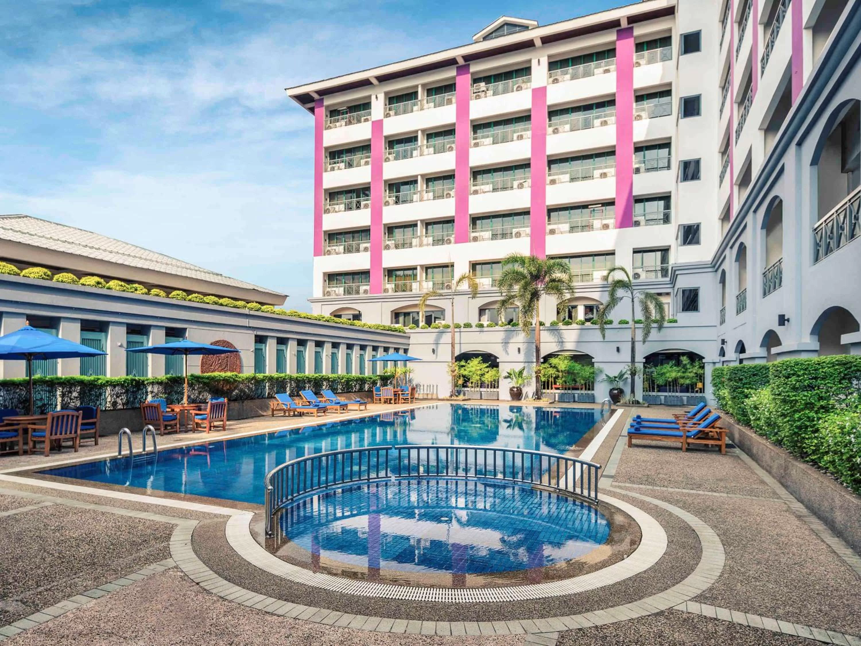 Fitness centre/facilities in Mercure Yangon Kaba Aye