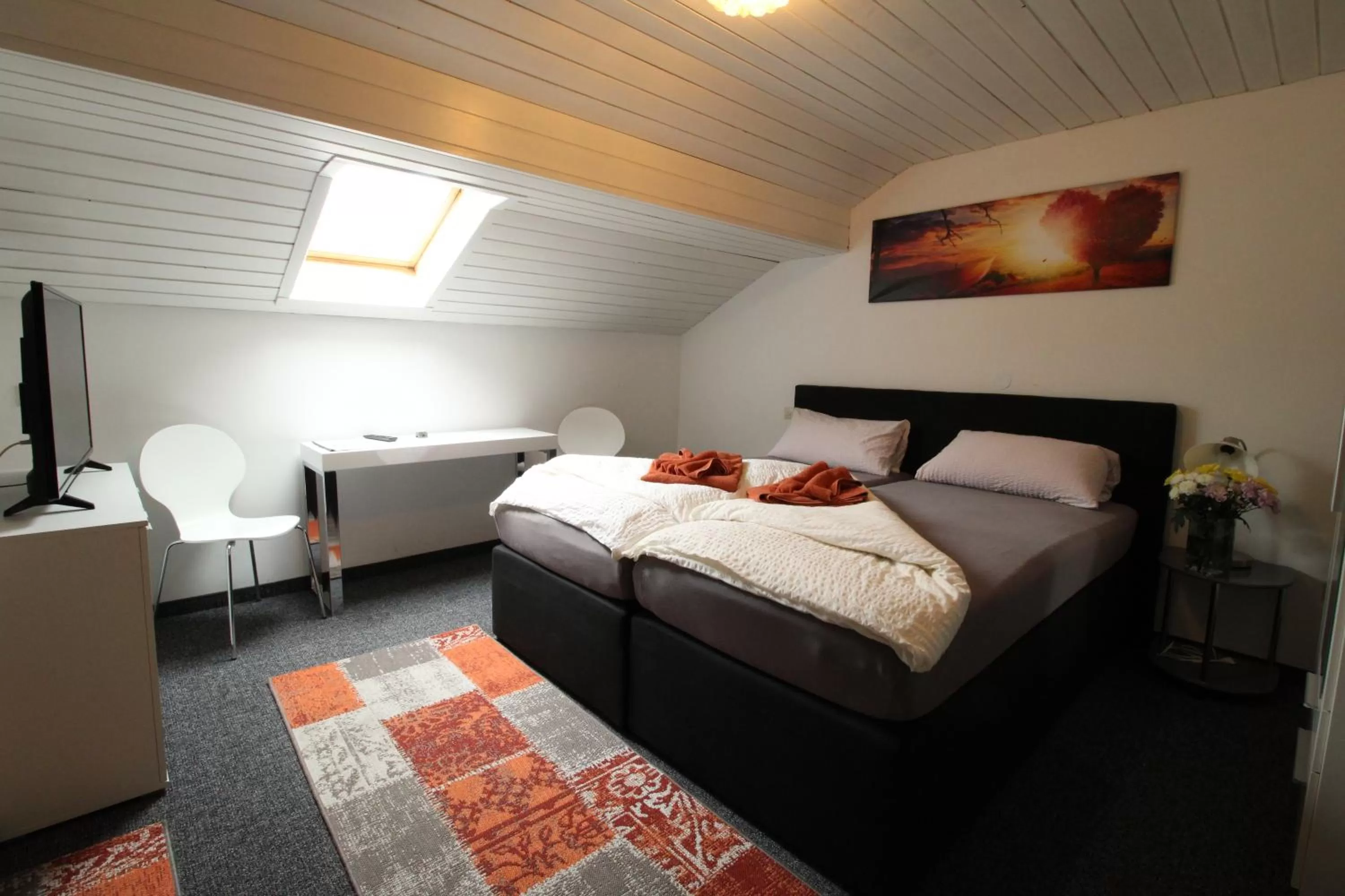 Photo of the whole room, Bed in Zur Auszeit