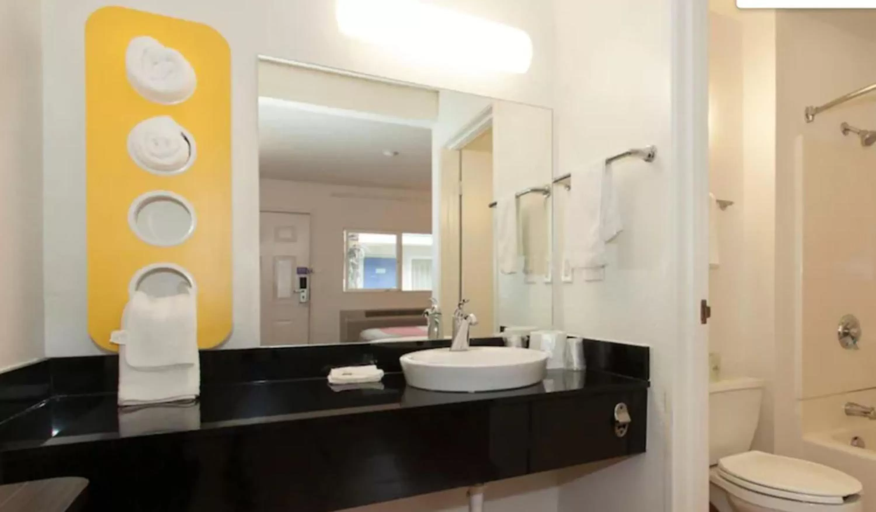 Bathroom in Motel 6-Sacramento, CA - Central