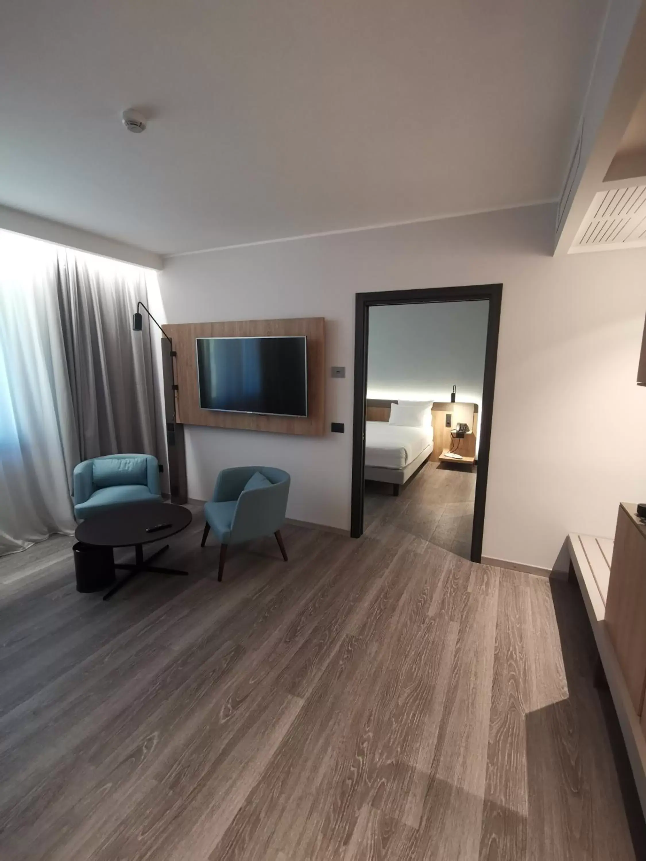 TV and multimedia, Seating Area in Novotel Parma Centro