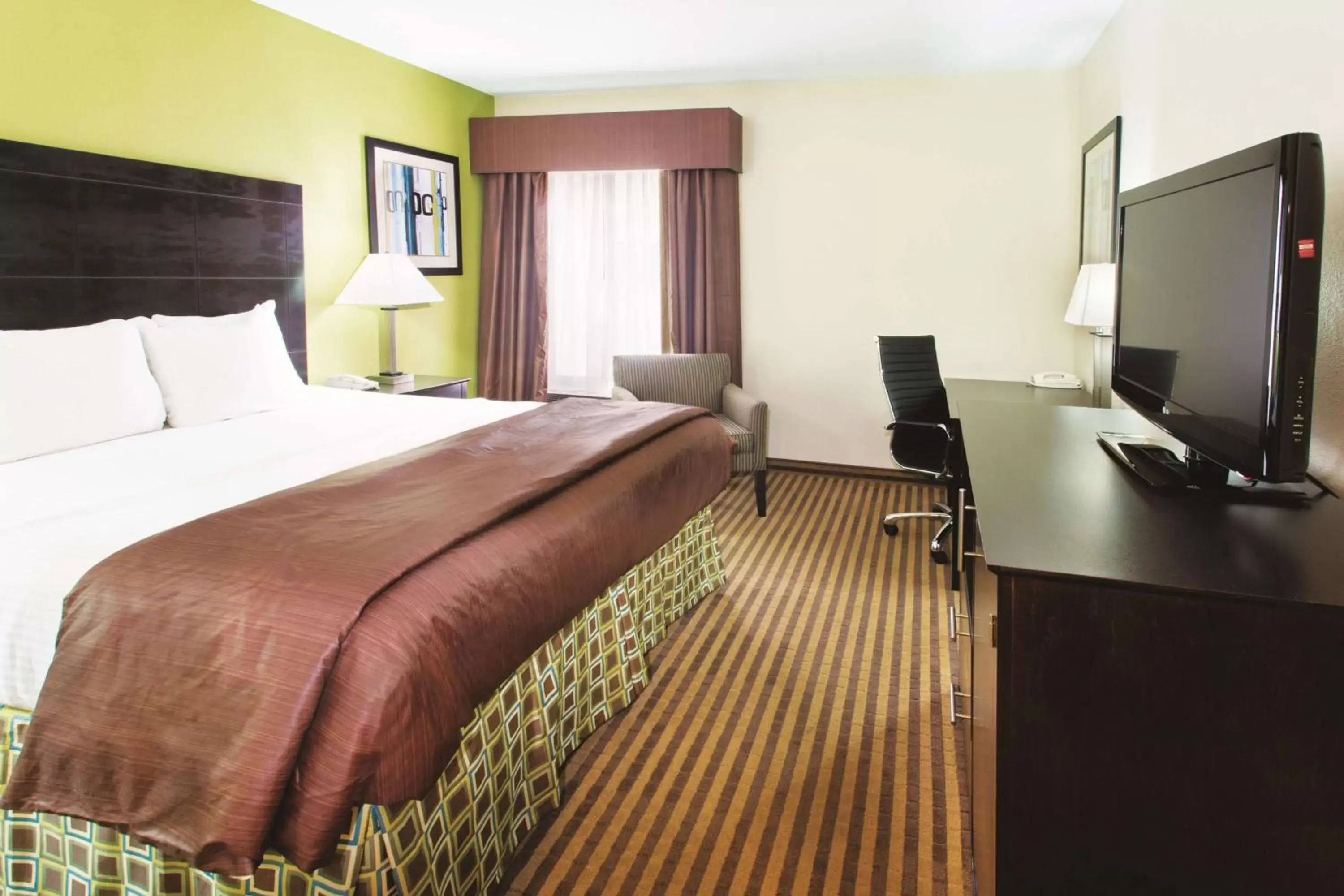 King Room - Non-Smoking in La Quinta by Wyndham Columbus - Grove City