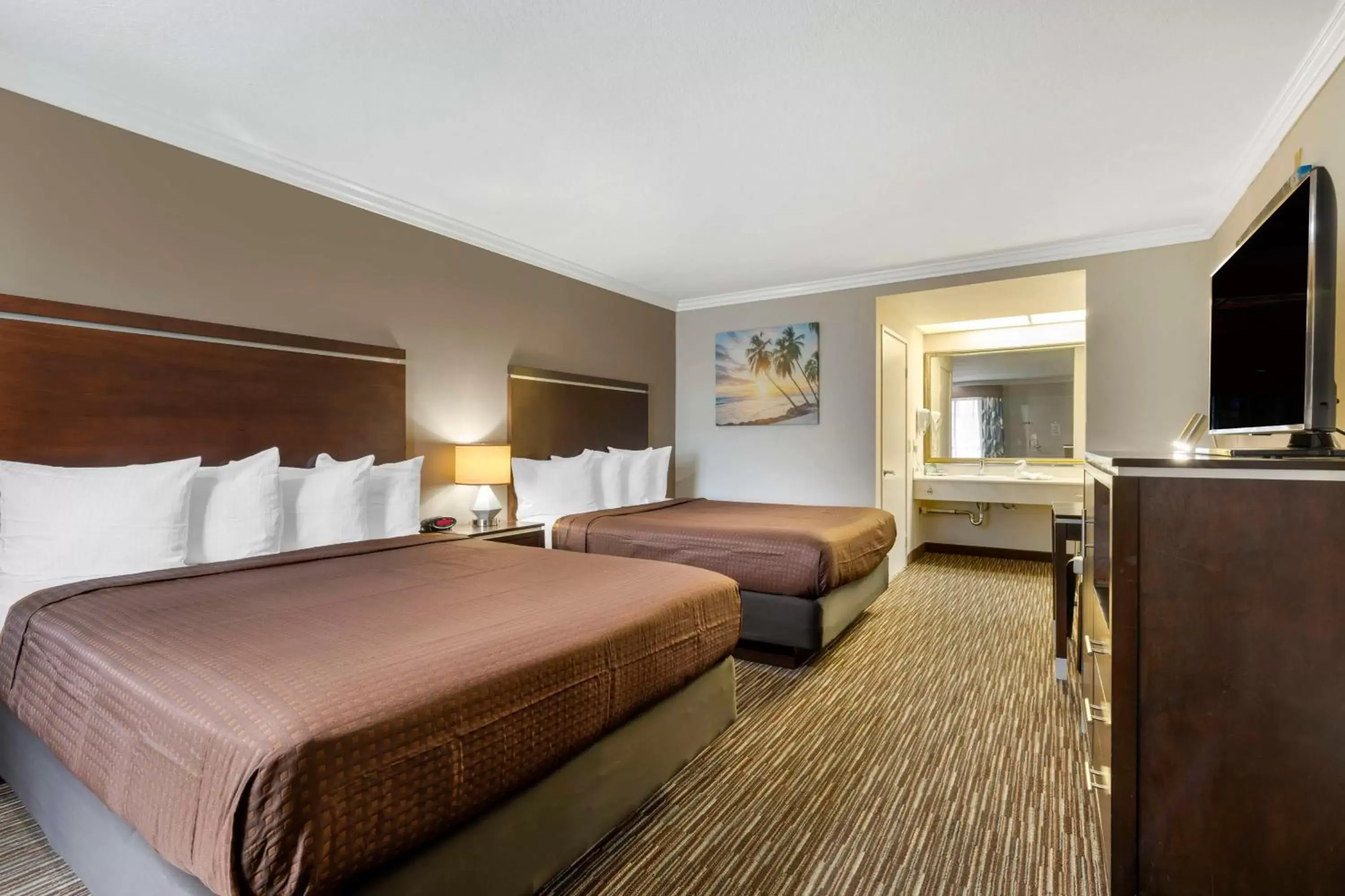 Bedroom, Bed in Best Western Redondo Beach Galleria Inn Hotel - Beach City LA