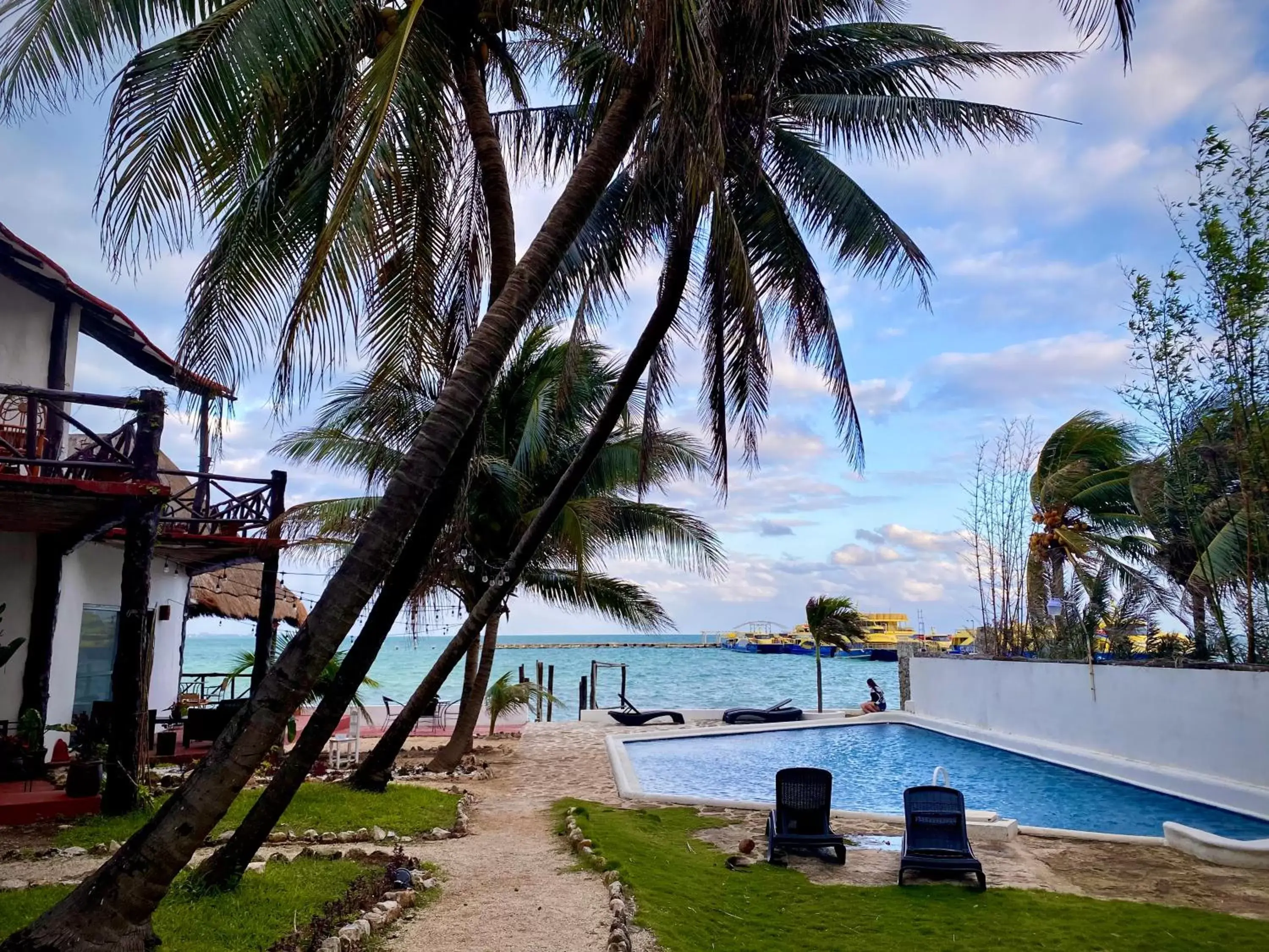 Swimming Pool in Casa Caribe Cancun