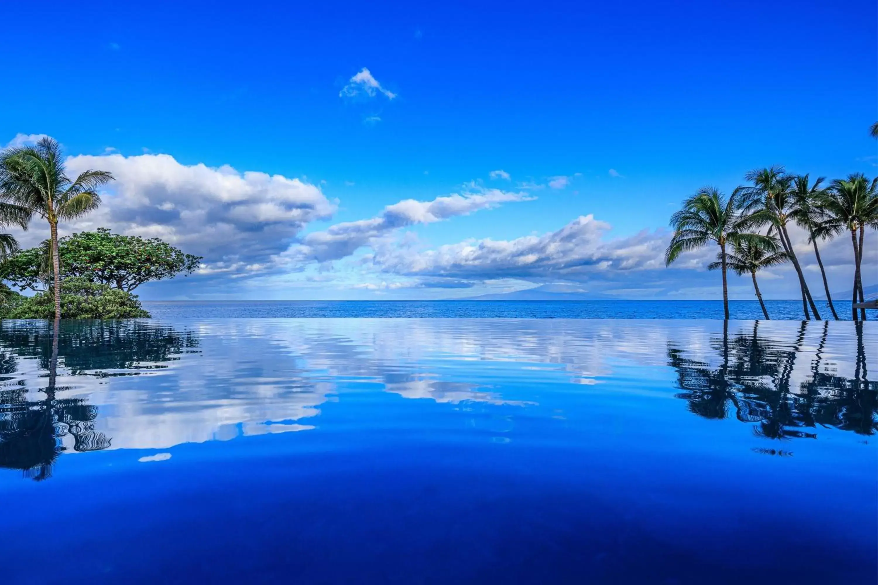 Swimming Pool in Wailea Beach Resort - Marriott, Maui