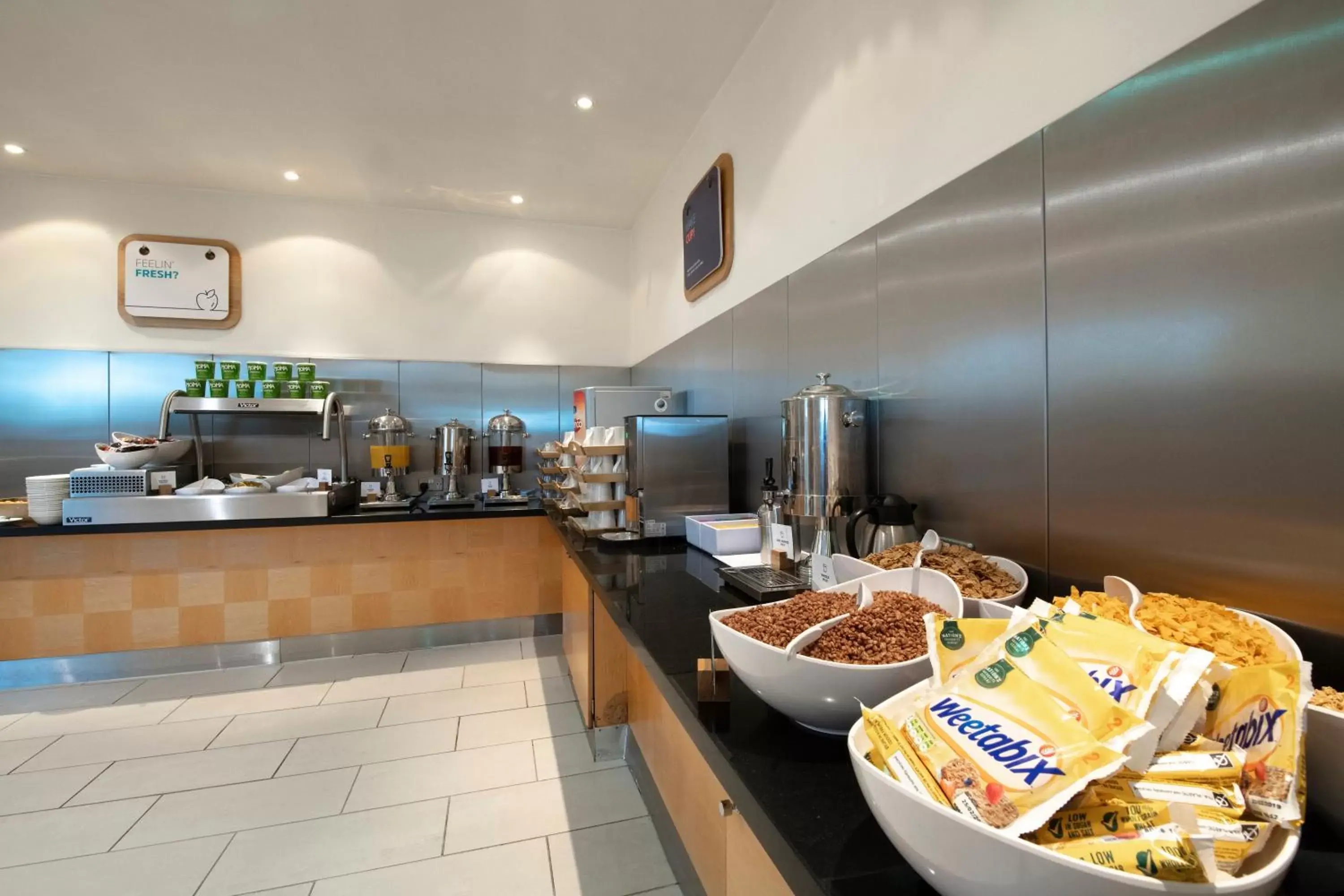 Breakfast, Restaurant/Places to Eat in Holiday Inn Express Newcastle City Centre, an IHG Hotel
