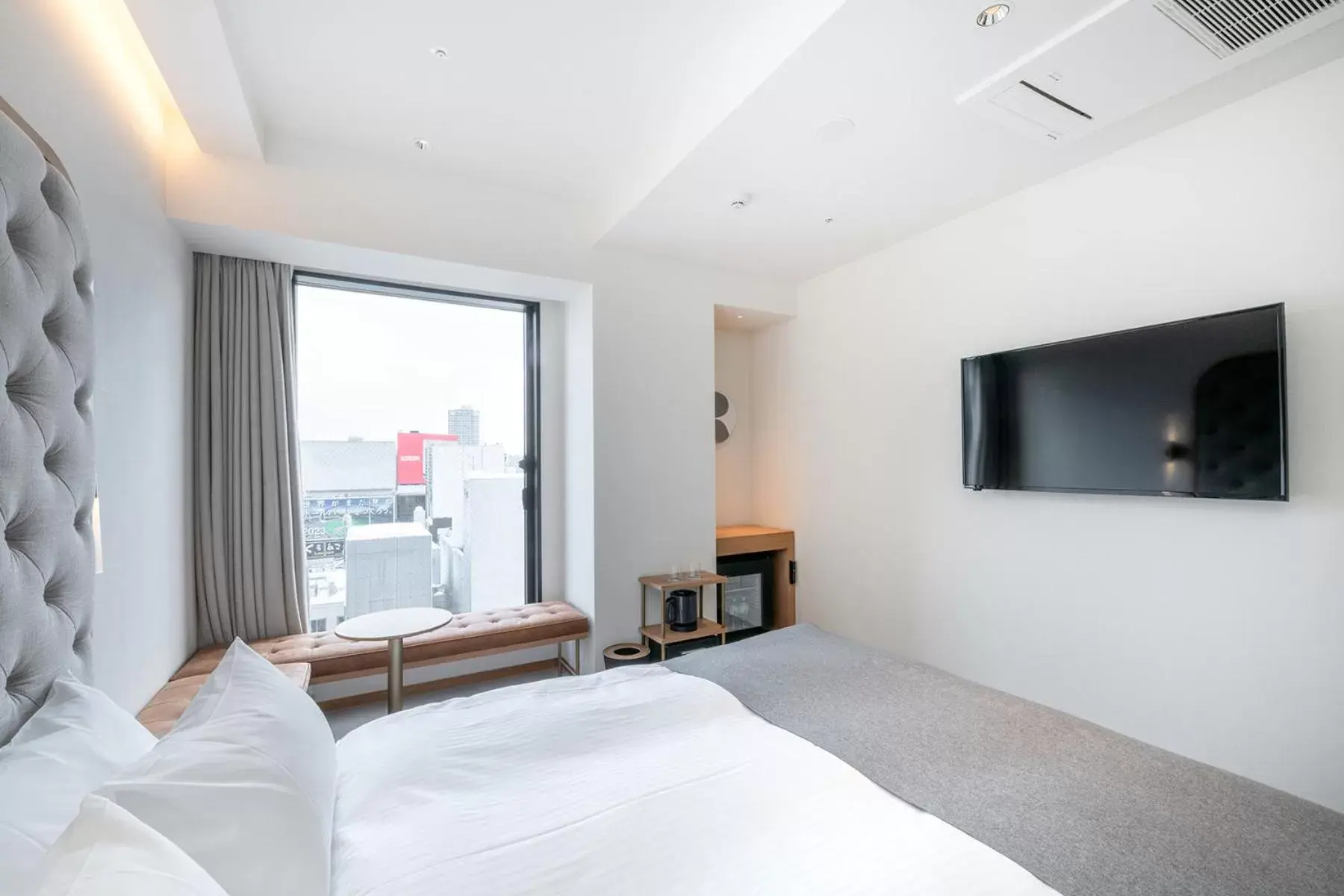 Photo of the whole room, TV/Entertainment Center in THE KNOT SAPPORO