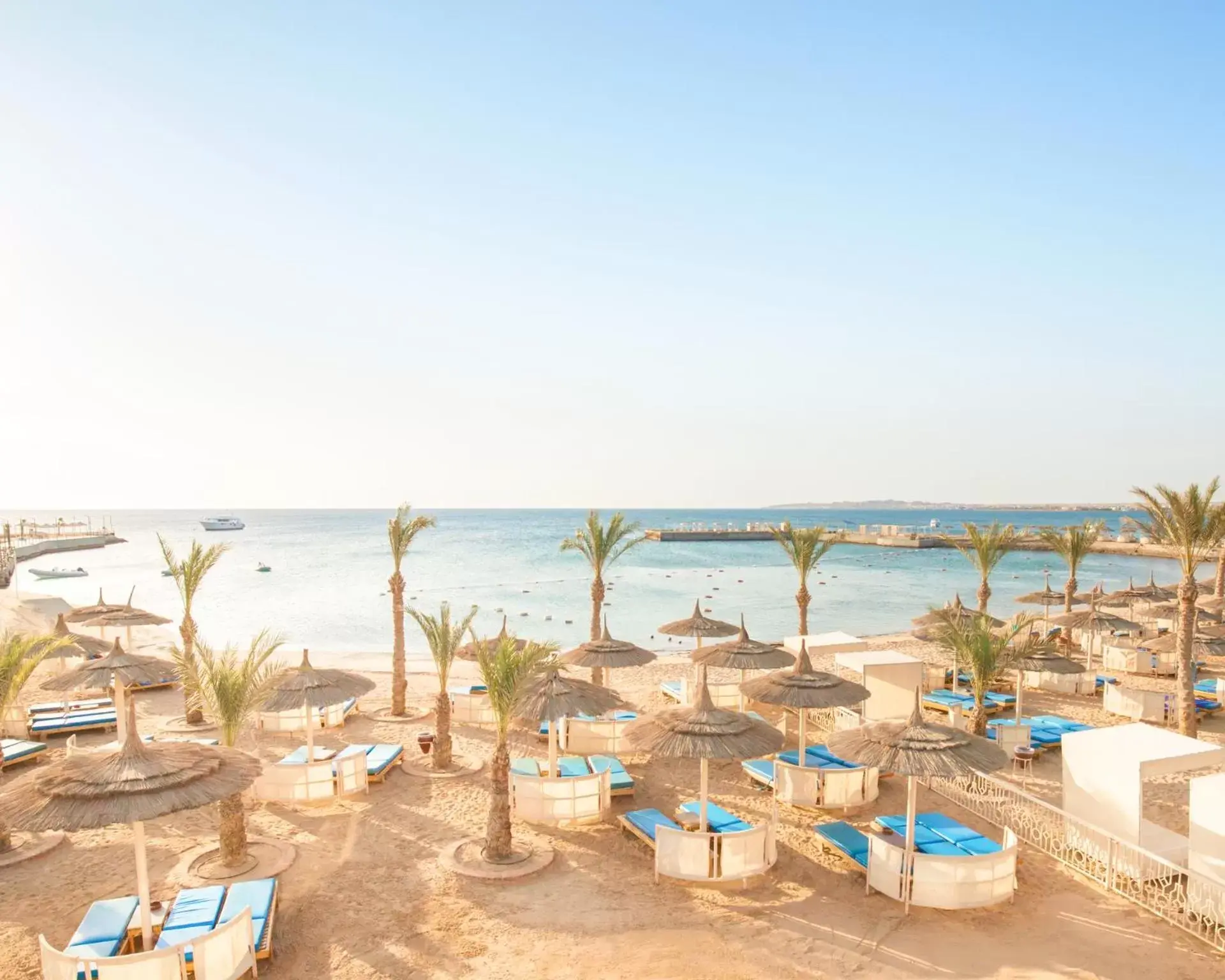 Beach in Pickalbatros Aqua Park Resort - Hurghada