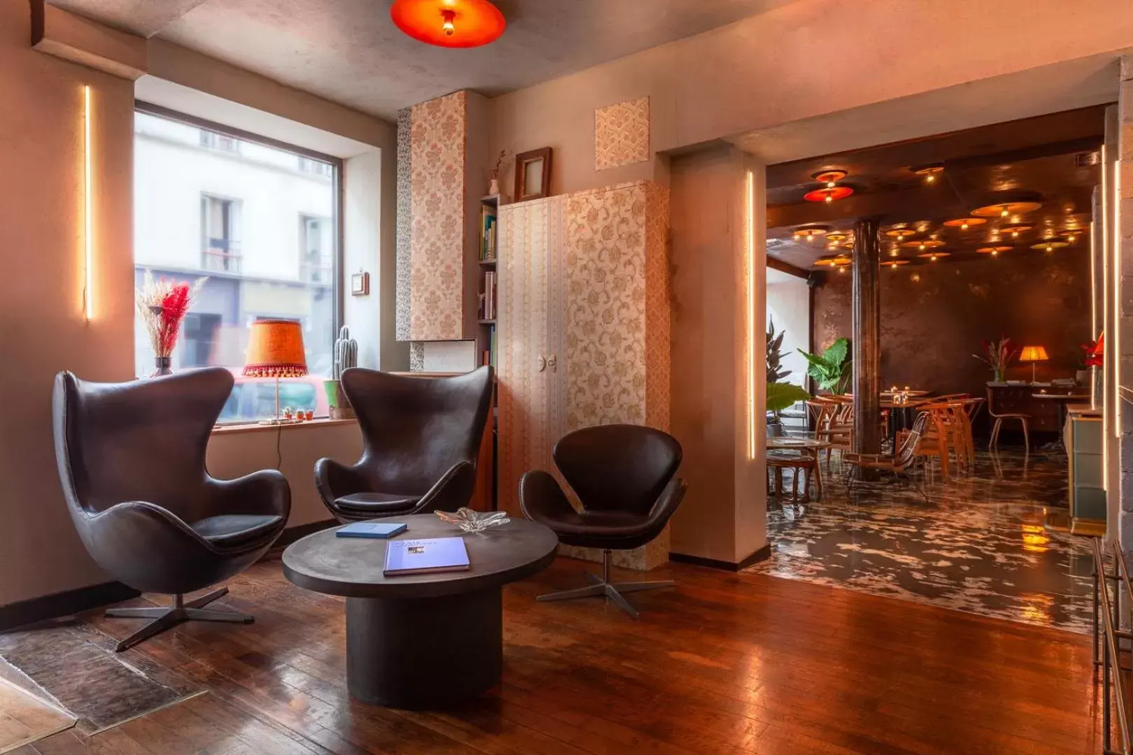 Lobby or reception in Hôtel La Nouvelle République & Hammam Lobby or reception in Hôtel La Nouvelle République & Hammam