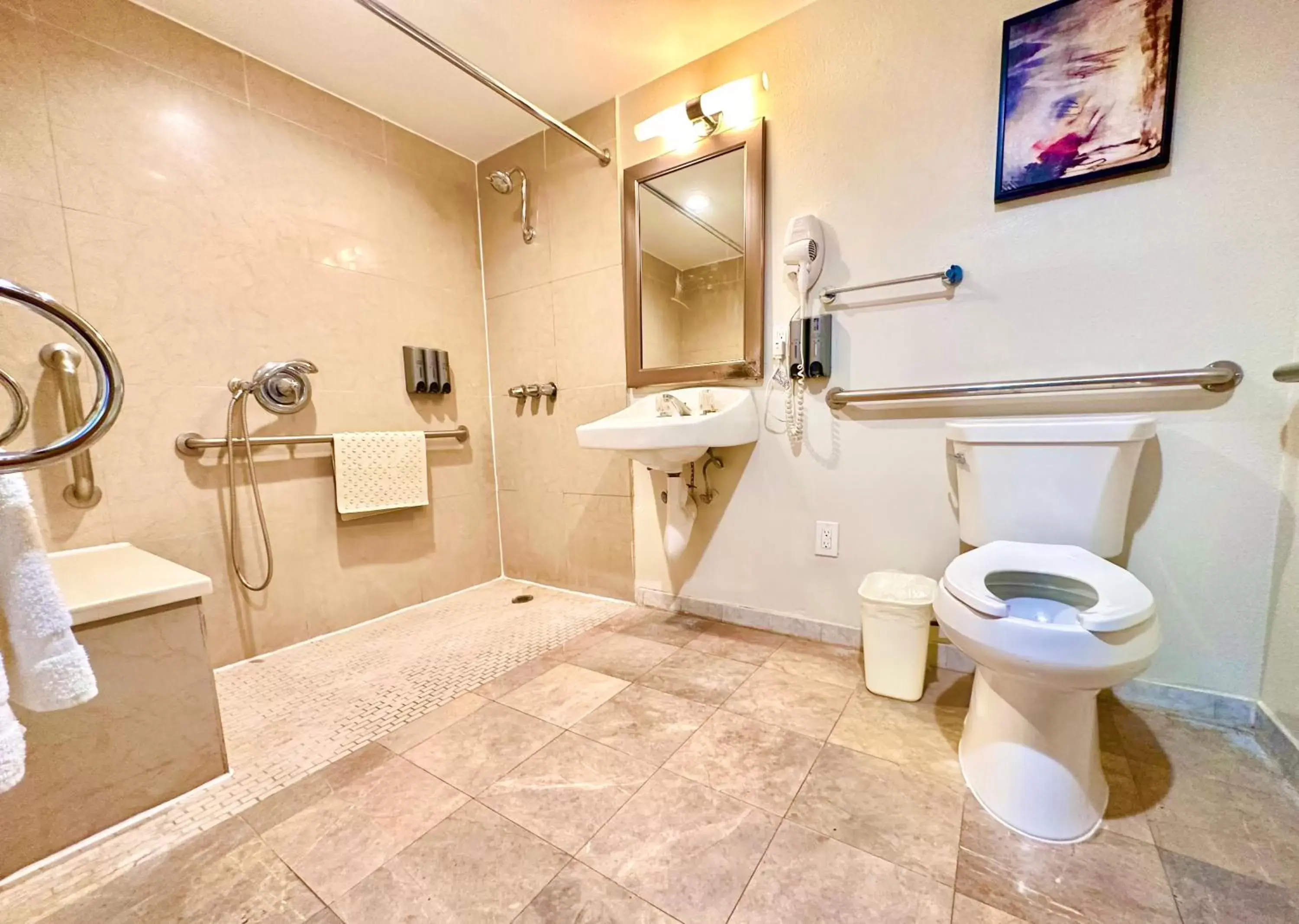 Bathroom in Lincoln Hotel Monterey Park Los Angeles