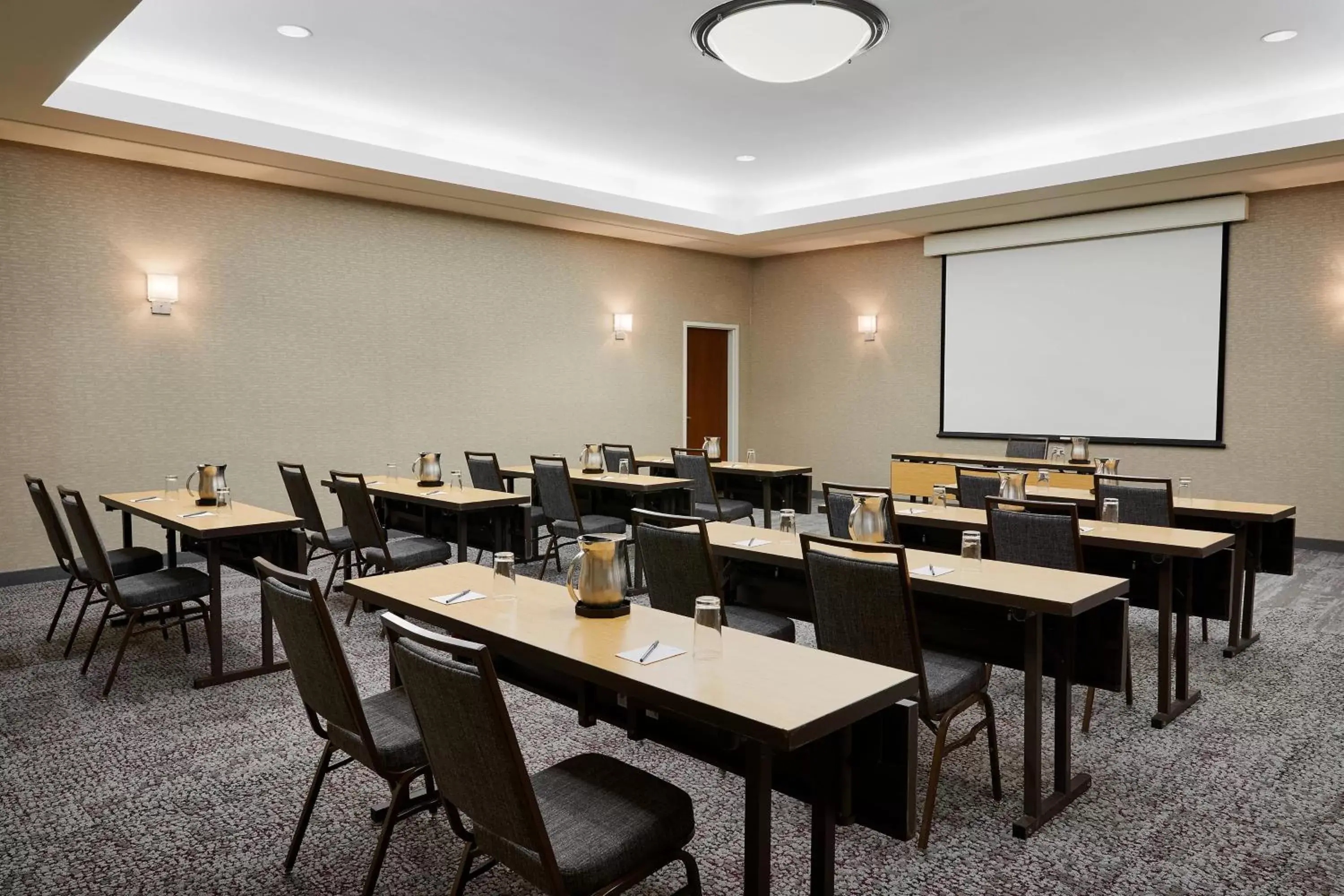 Meeting/conference room in Courtyard Milwaukee Downtown