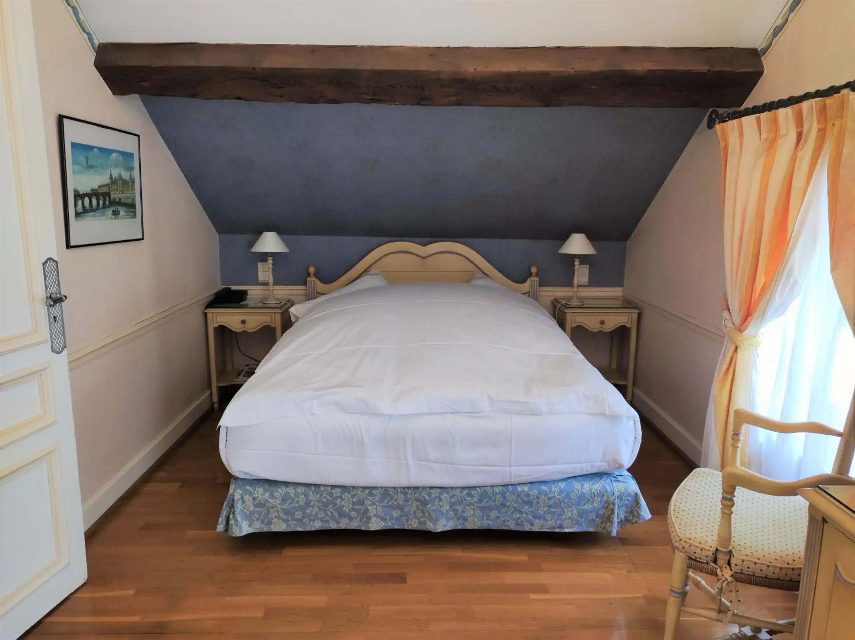 Bed in Le Manoir Au Lac