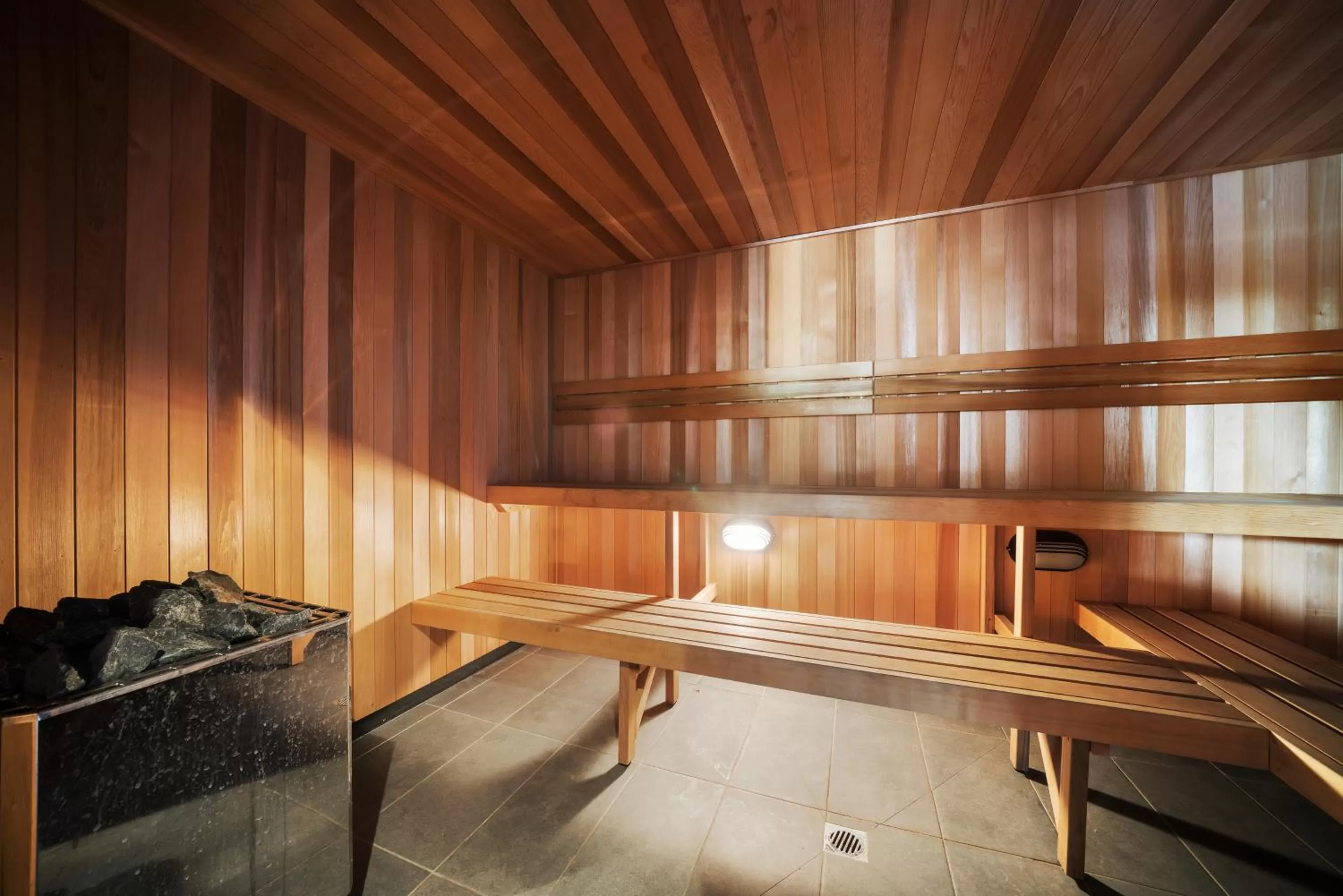 Melbourne Knox Central Apartment Hotel Official