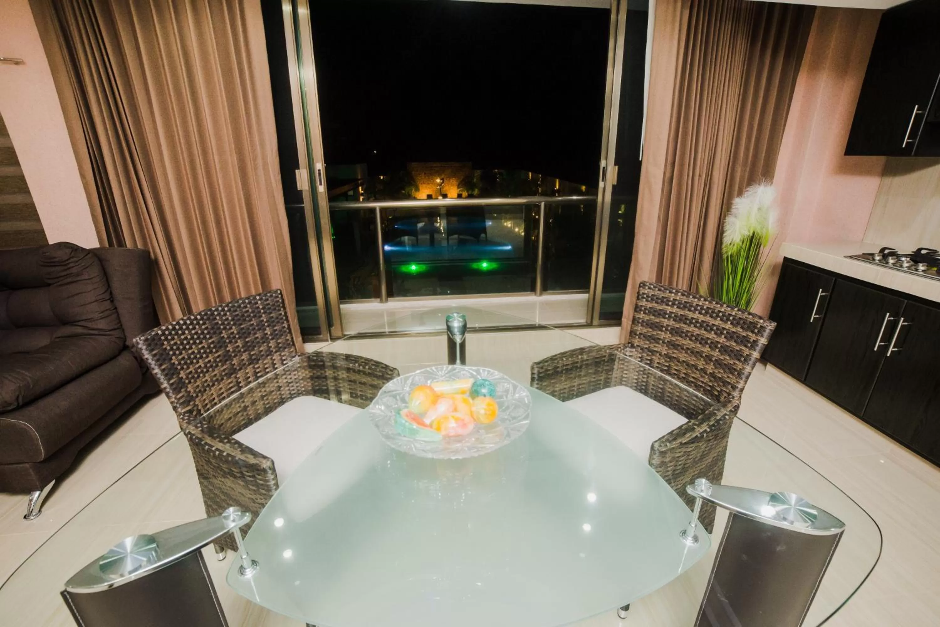 Hotel & Suites Country Valladolid