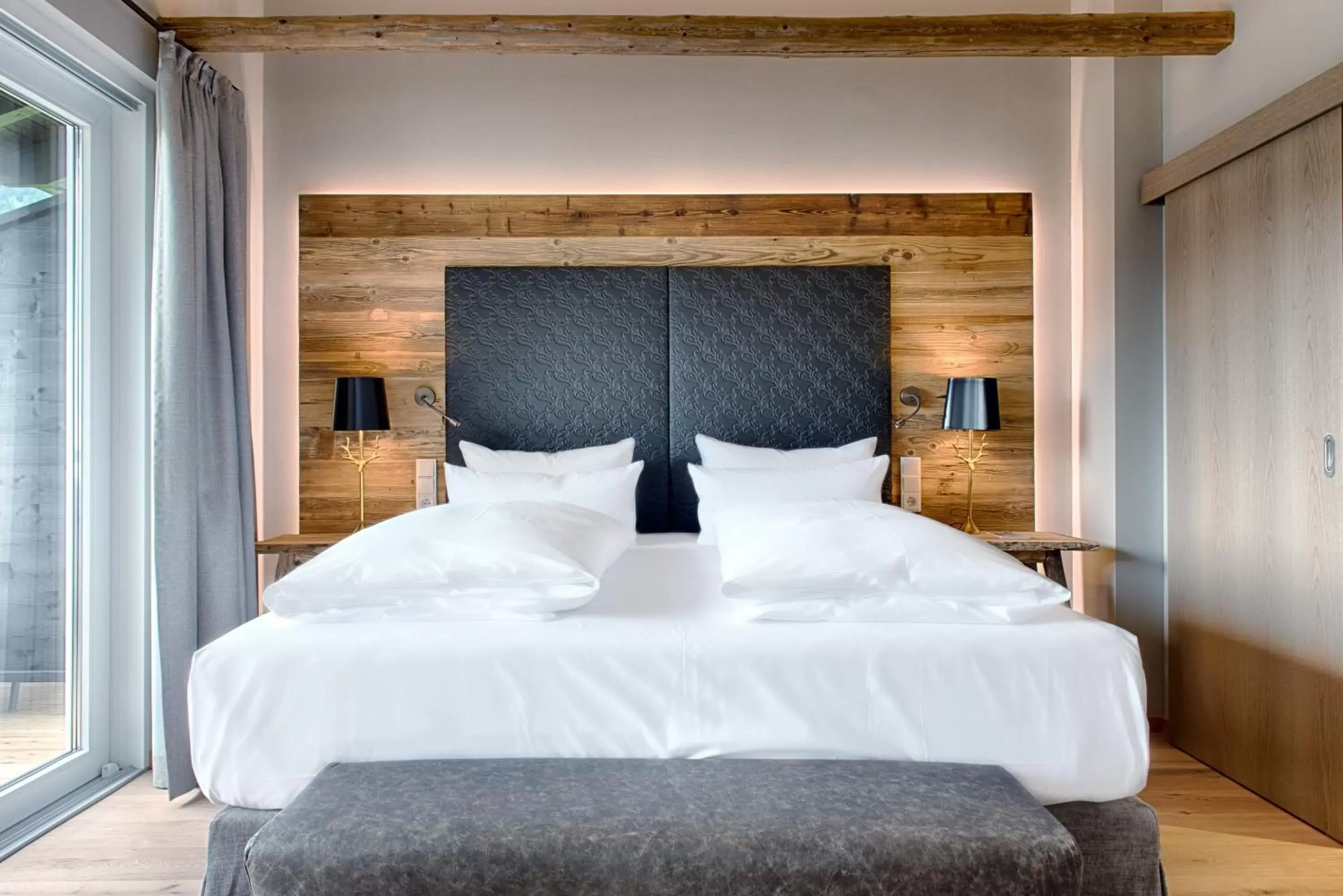 Bed in Obermühle 4*S Boutique Resort