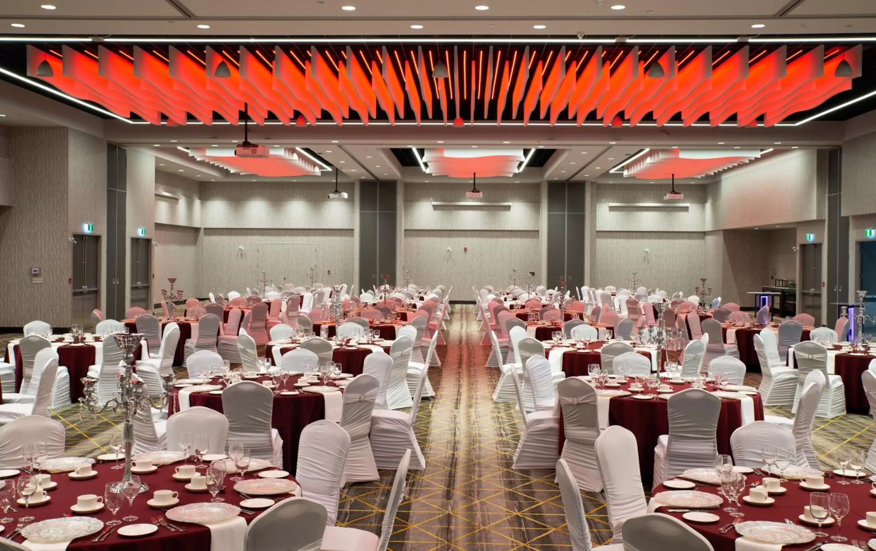 Banquet/Function facilities, Banquet Facilities in Holiday Inn Edmonton South - Evario Events, an IHG Hotel