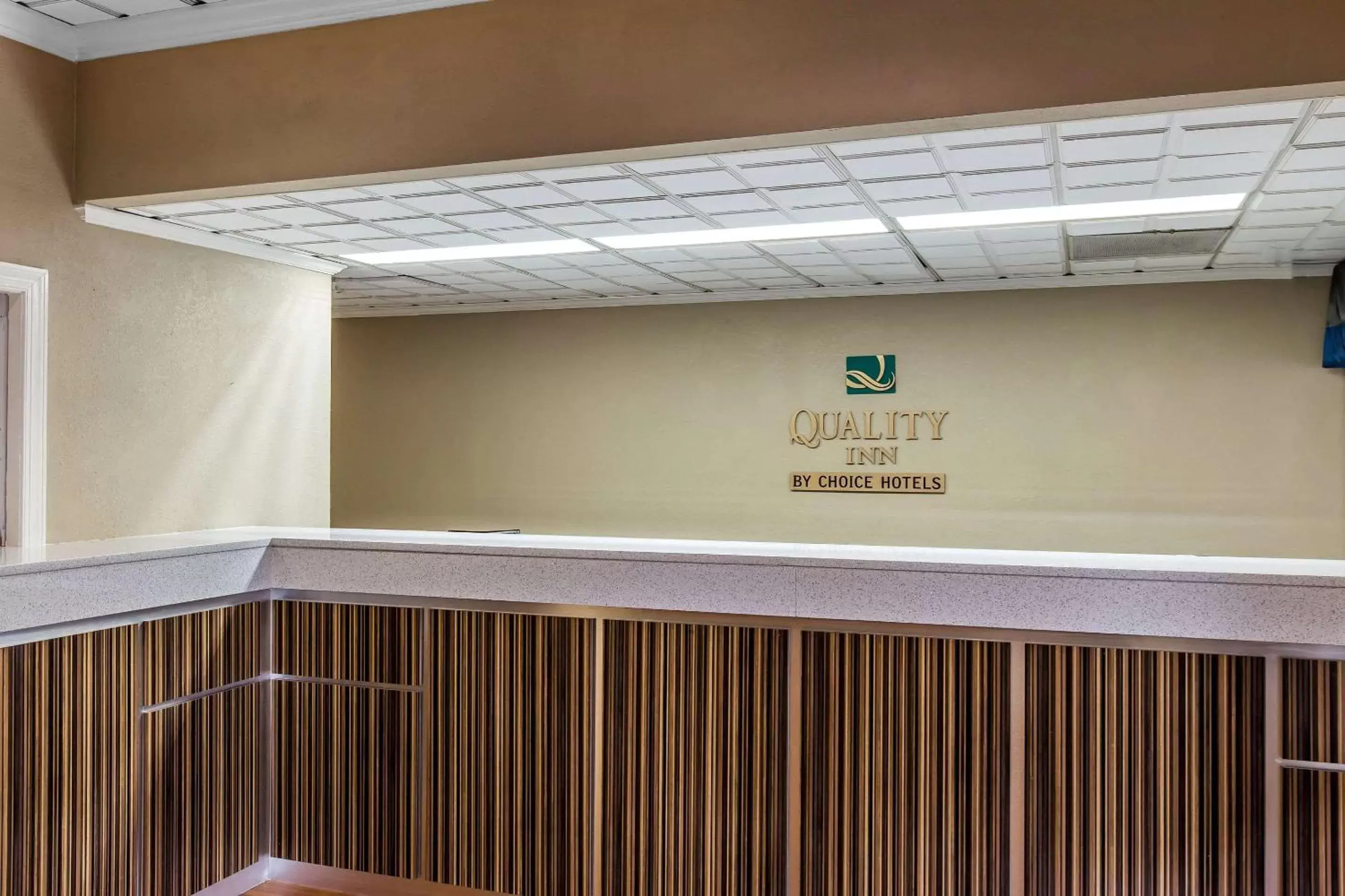 Lobby or reception in Quality Inn Savannah Midtown Lobby or reception in Quality Inn Savannah Midtown