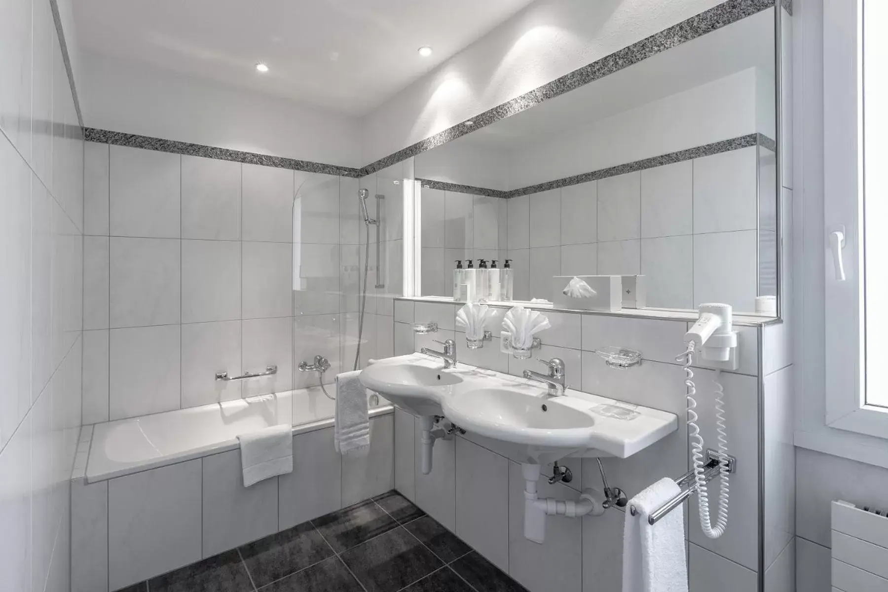 Bathroom in Blatter's Arosa Hotel & Bella Vista SPA