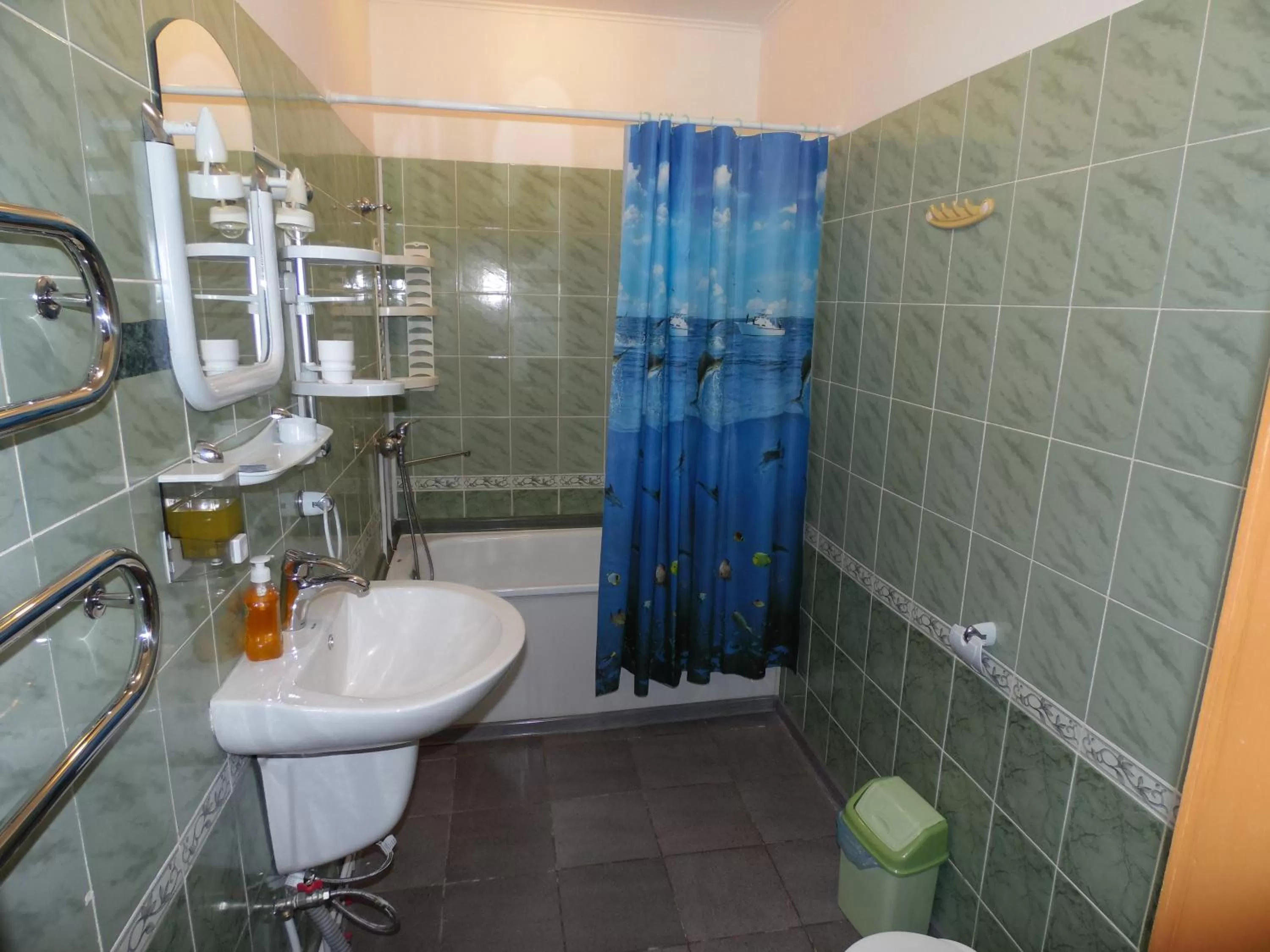 Na Admirala Makarova