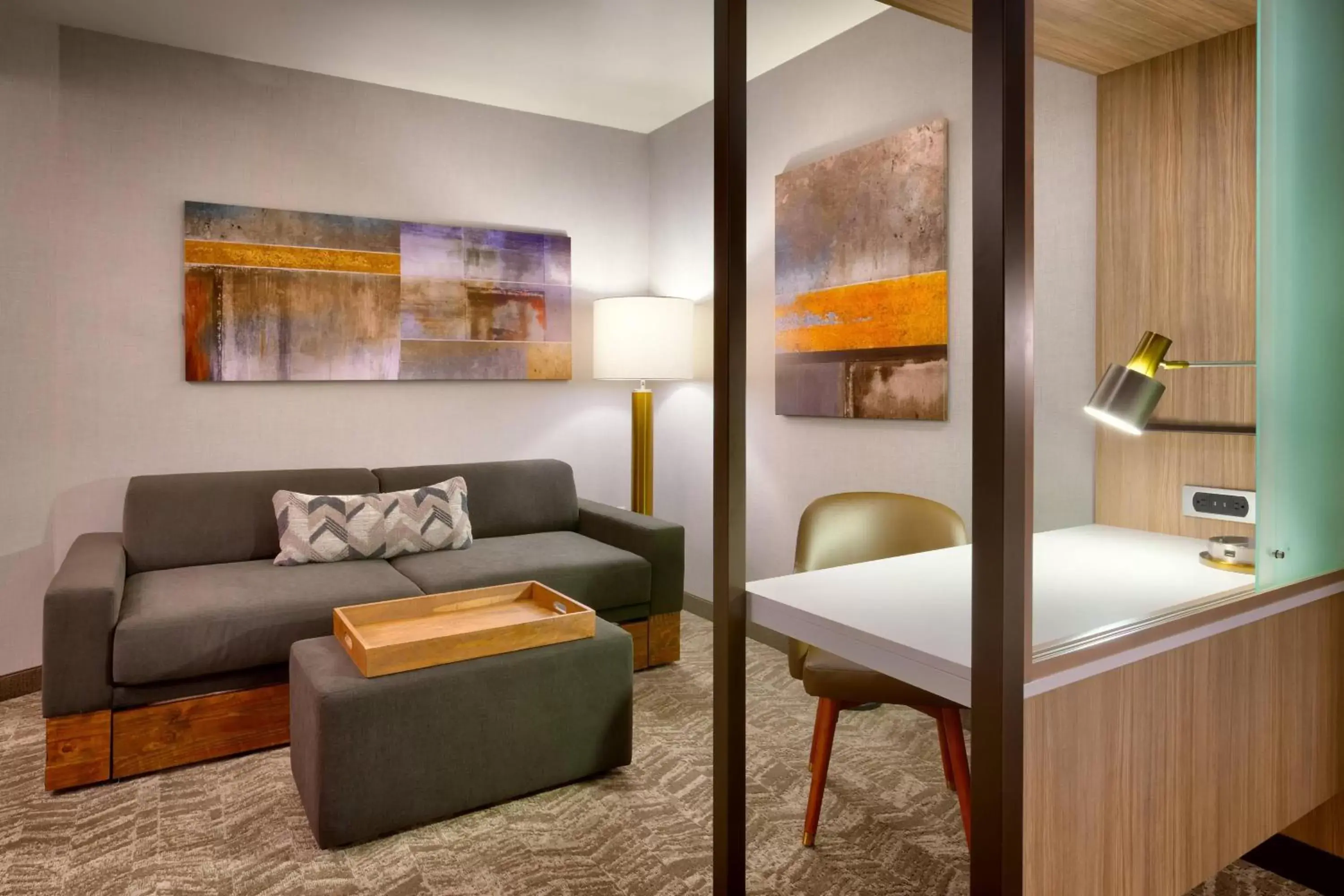 Living room, Seating Area in SpringHill Suites by Marriott Salt Lake City-South Jordan