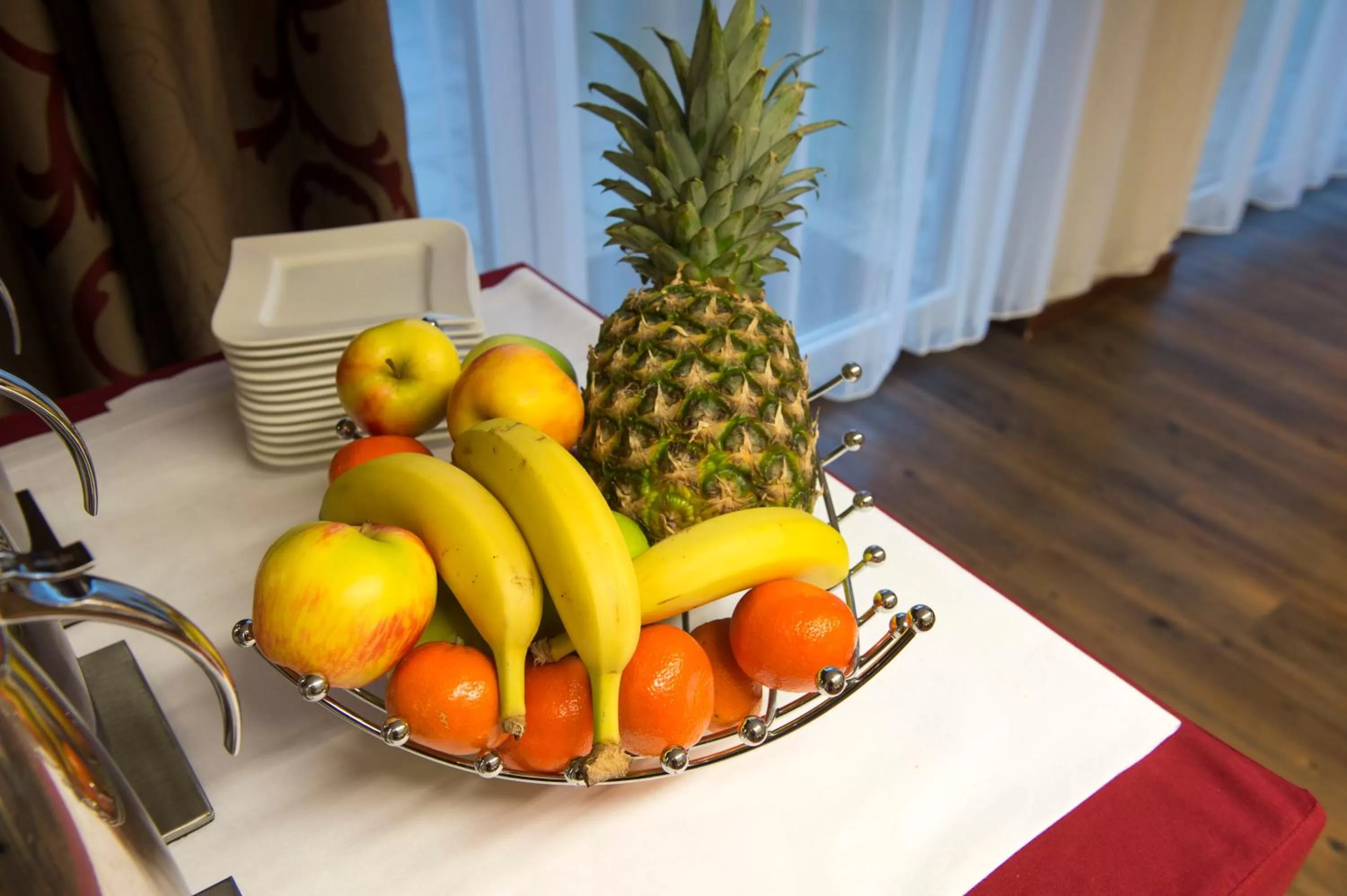 Buffet breakfast in Hotel Rödelheimer Hof - Am Wasserturm