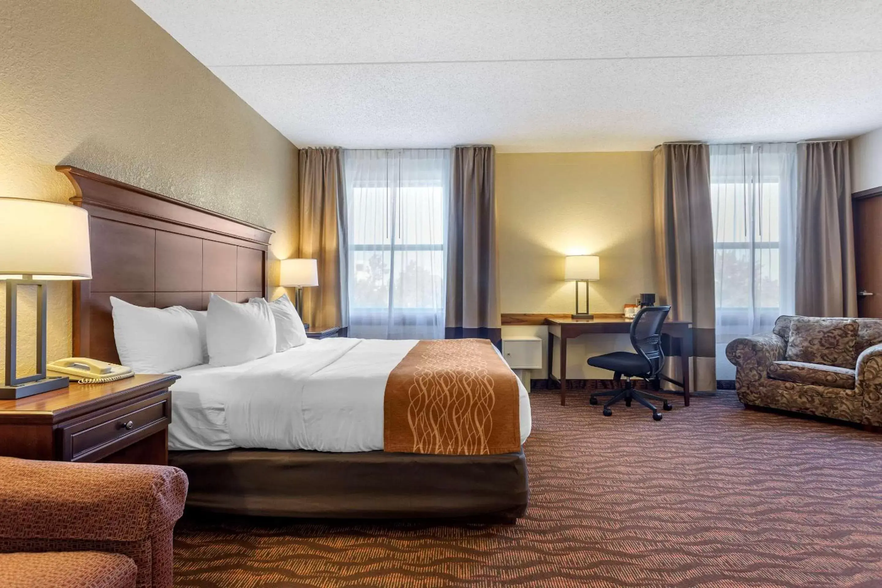 Photo of the whole room in Comfort Inn & Suites Branson Meadows