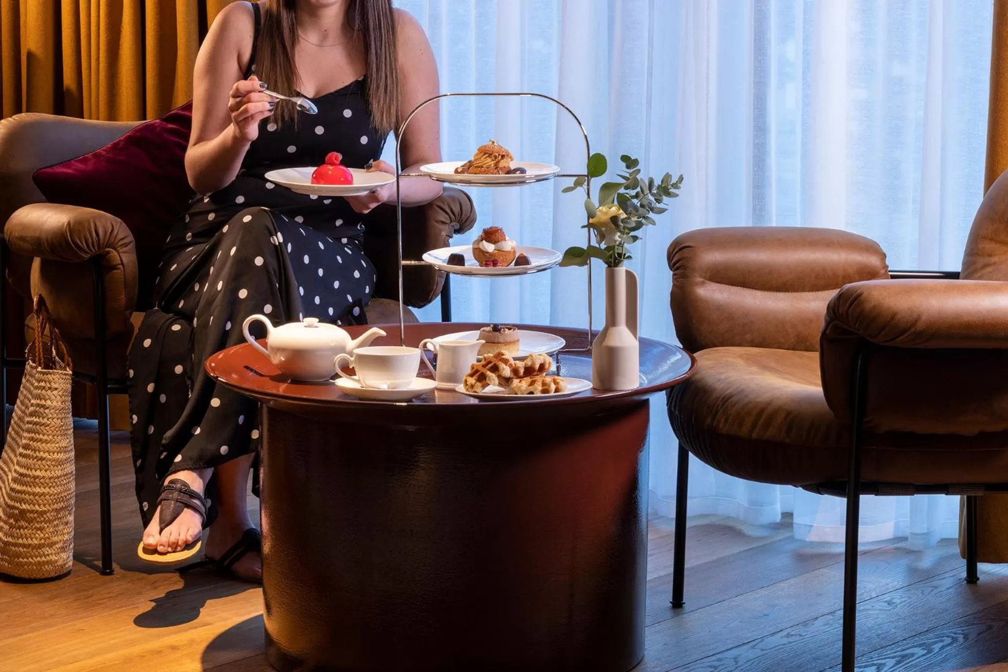 Coffee/tea facilities in L-Avenue