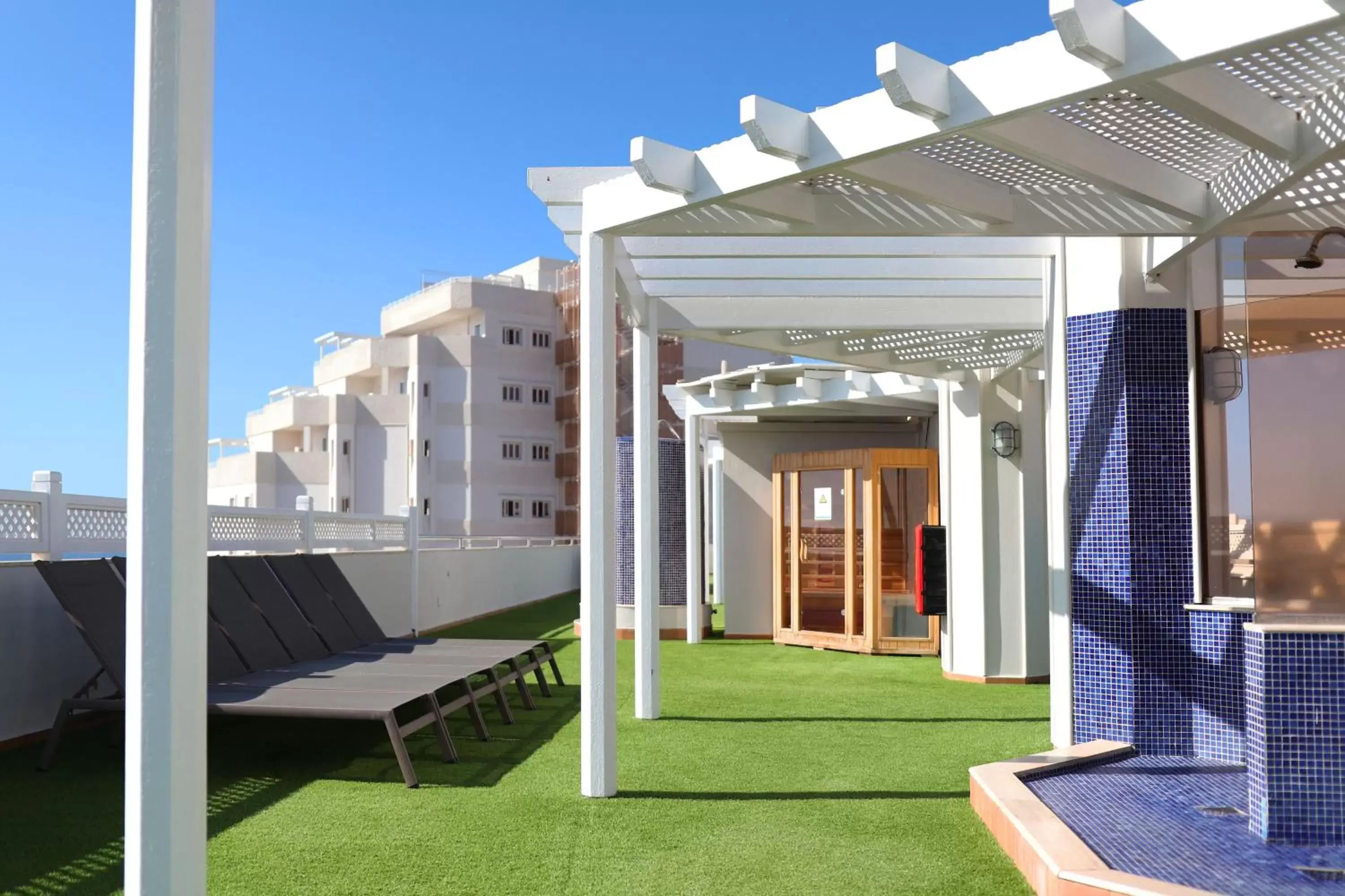 Solarium, Property Building in Corallium Dunamar by Lopesan Hotels - Adults Only