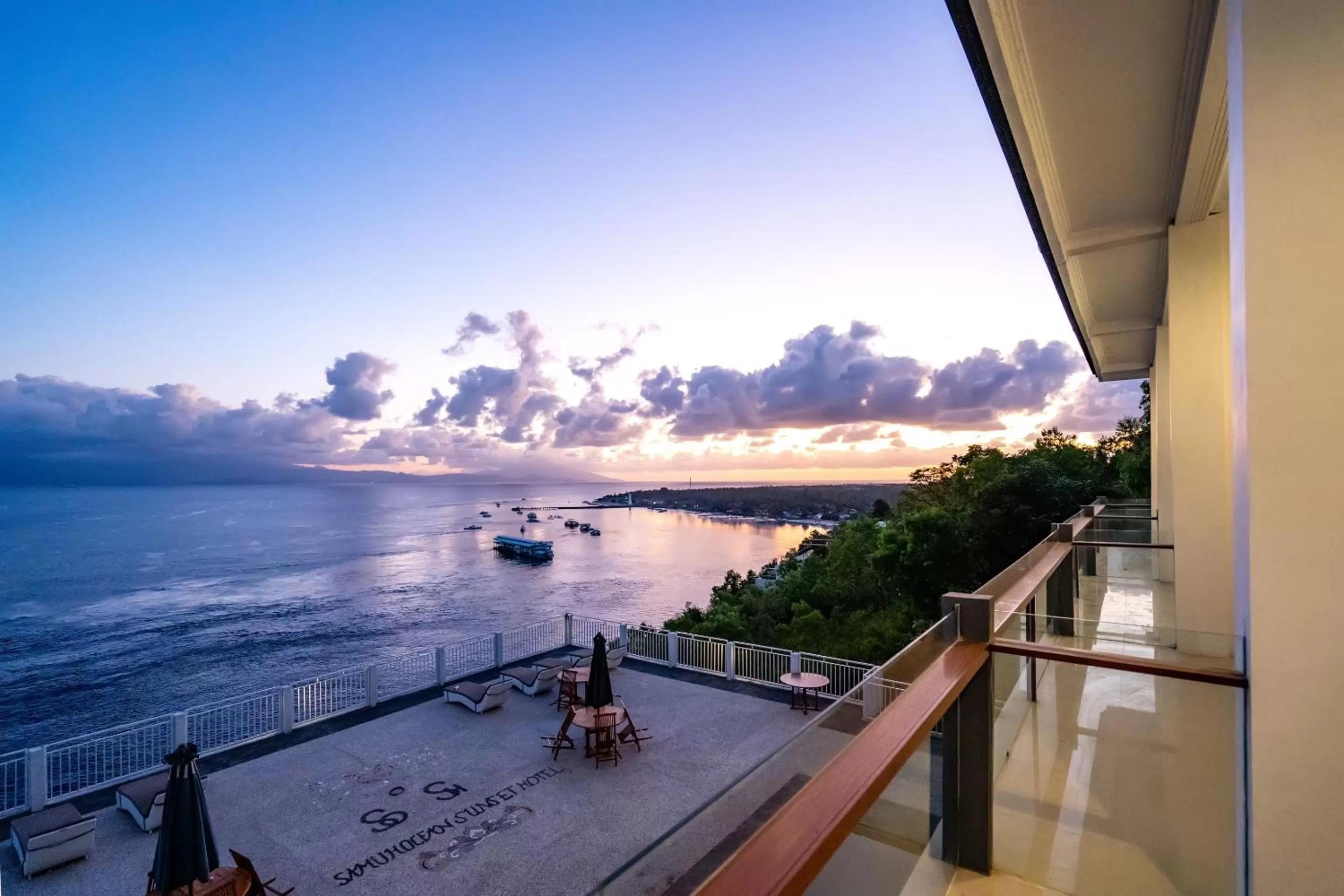 Balcony/Terrace in Samuh Sunset Nusa Penida by GenuineHost