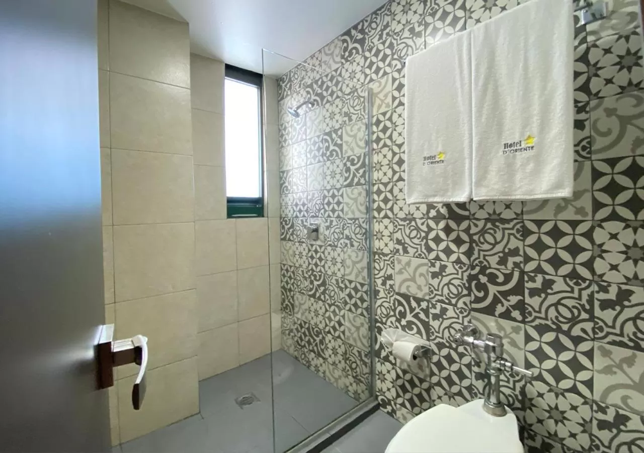 Bathroom in Hotel Estrella de Oriente
